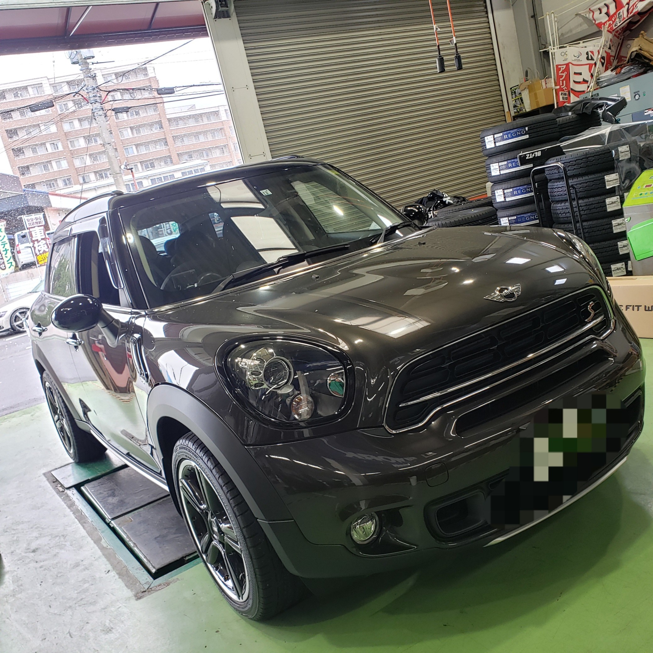 Bmw Mini クロスオーバー Dpfクリーニング施工しました 技術サービス施工事例 タイヤ館 福岡東 タイヤからはじまる トータルカーメンテナンス タイヤ館グループ
