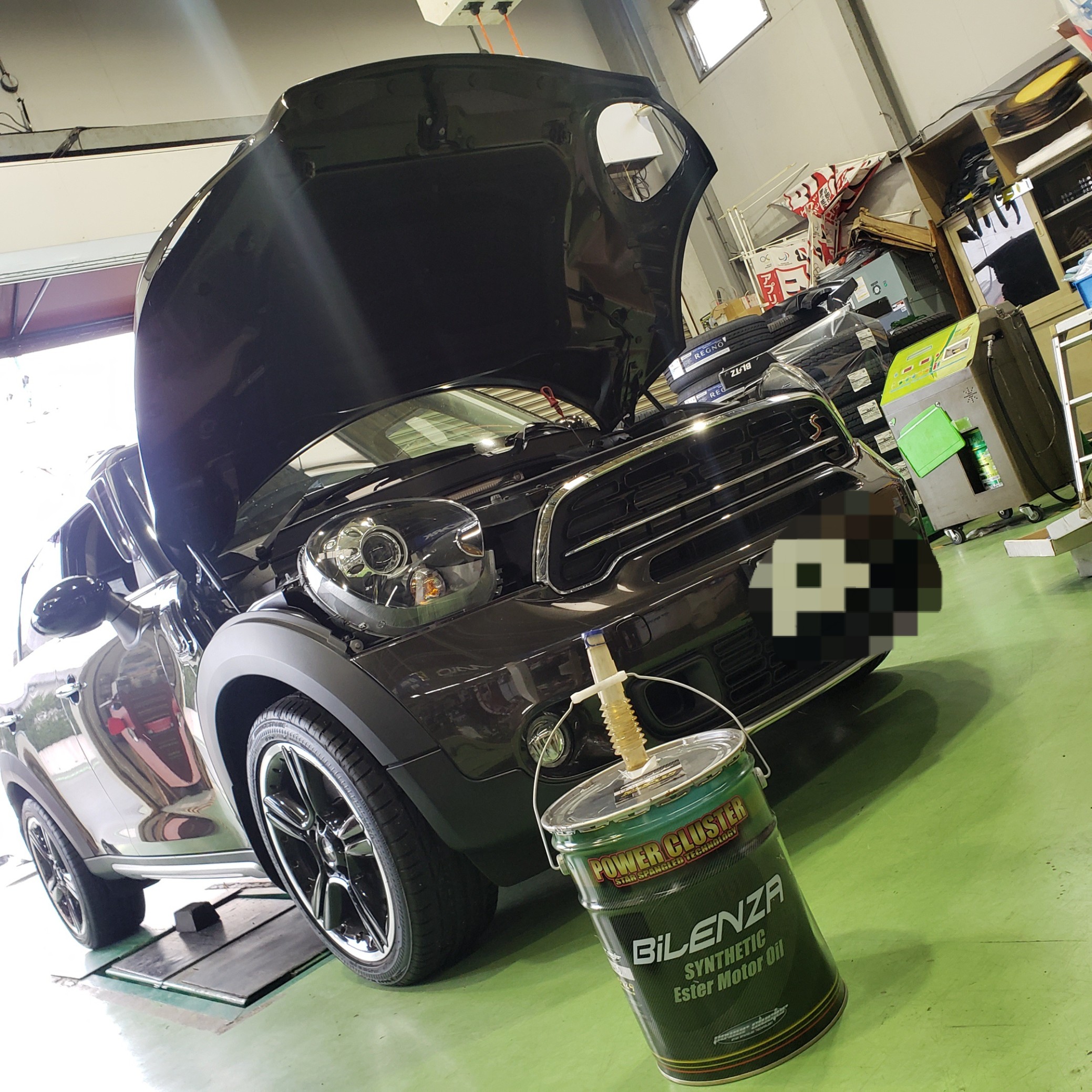 Bmw Mini R60 クロスオーバー オイル交換しました 技術サービス施工事例 タイヤ館 福岡東 タイヤからはじまる トータルカーメンテナンス タイヤ館グループ