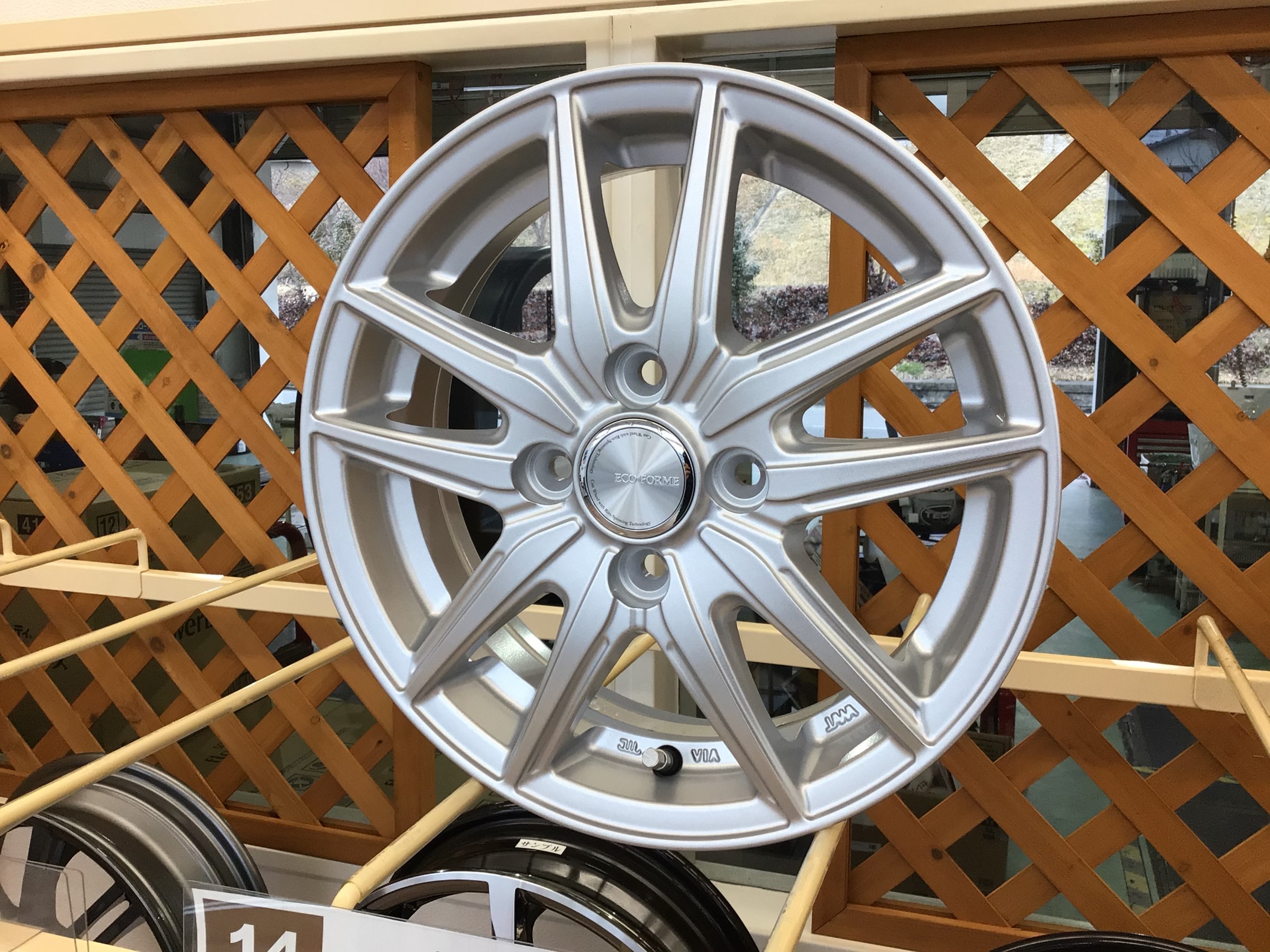 エコフォルムに新商品！ | スタッフ日記 | タイヤ館 富谷 | 宮城県のタイヤ,カー用品ショップ タイヤからはじまる、トータルカー ...