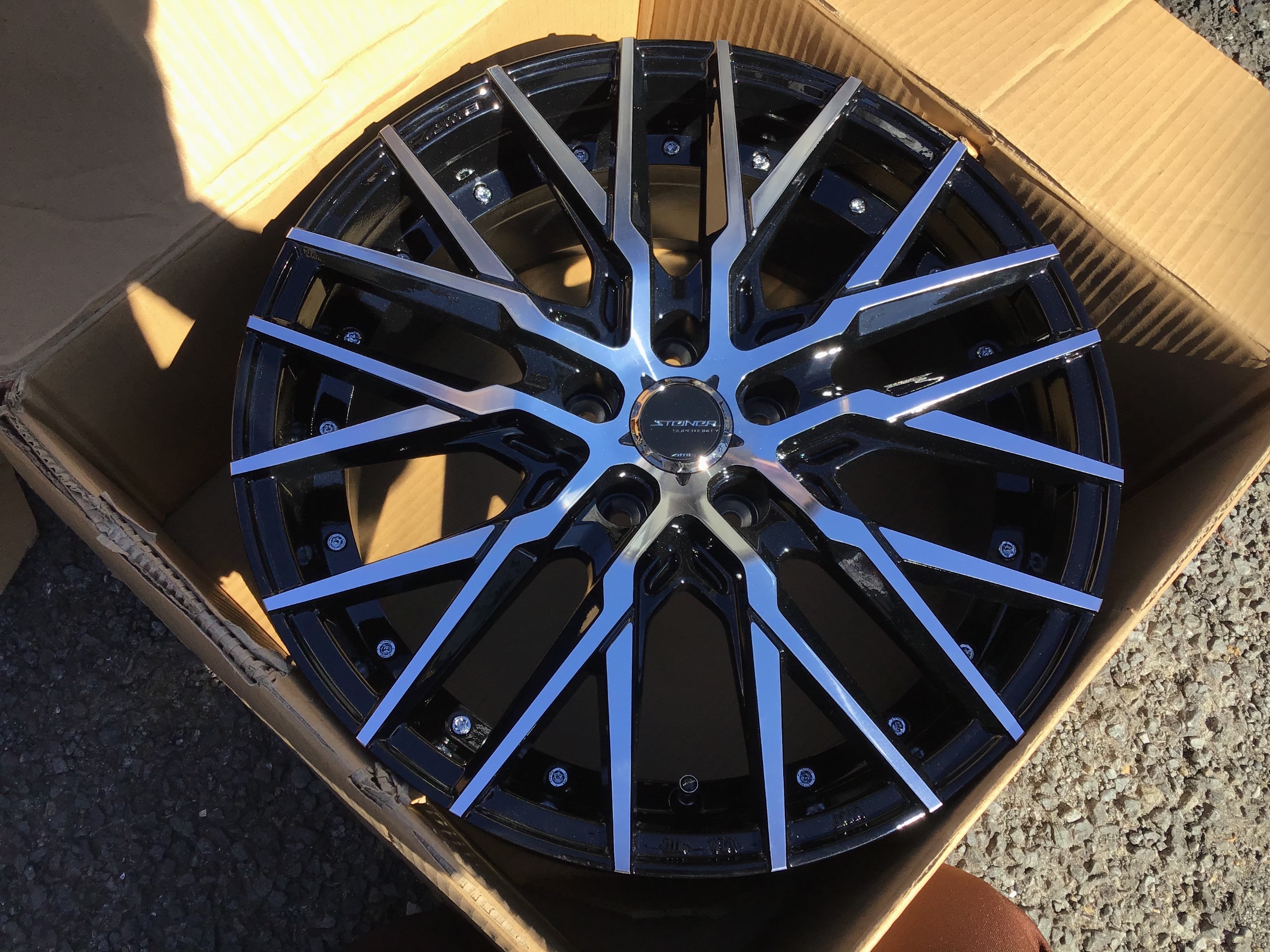 Amazon.co.jp: Genuine aluminum wheels for KSR110 ENKEI made