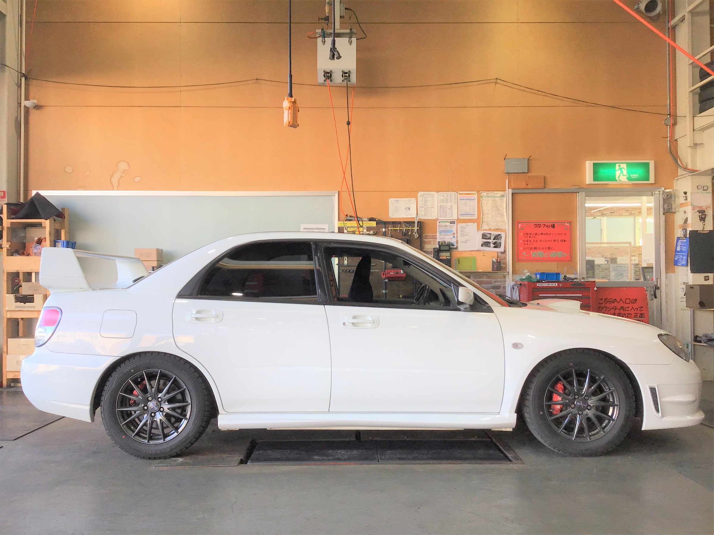 GDAインプレッサ 車高調キット取付作業 | 店舗おススメ情報