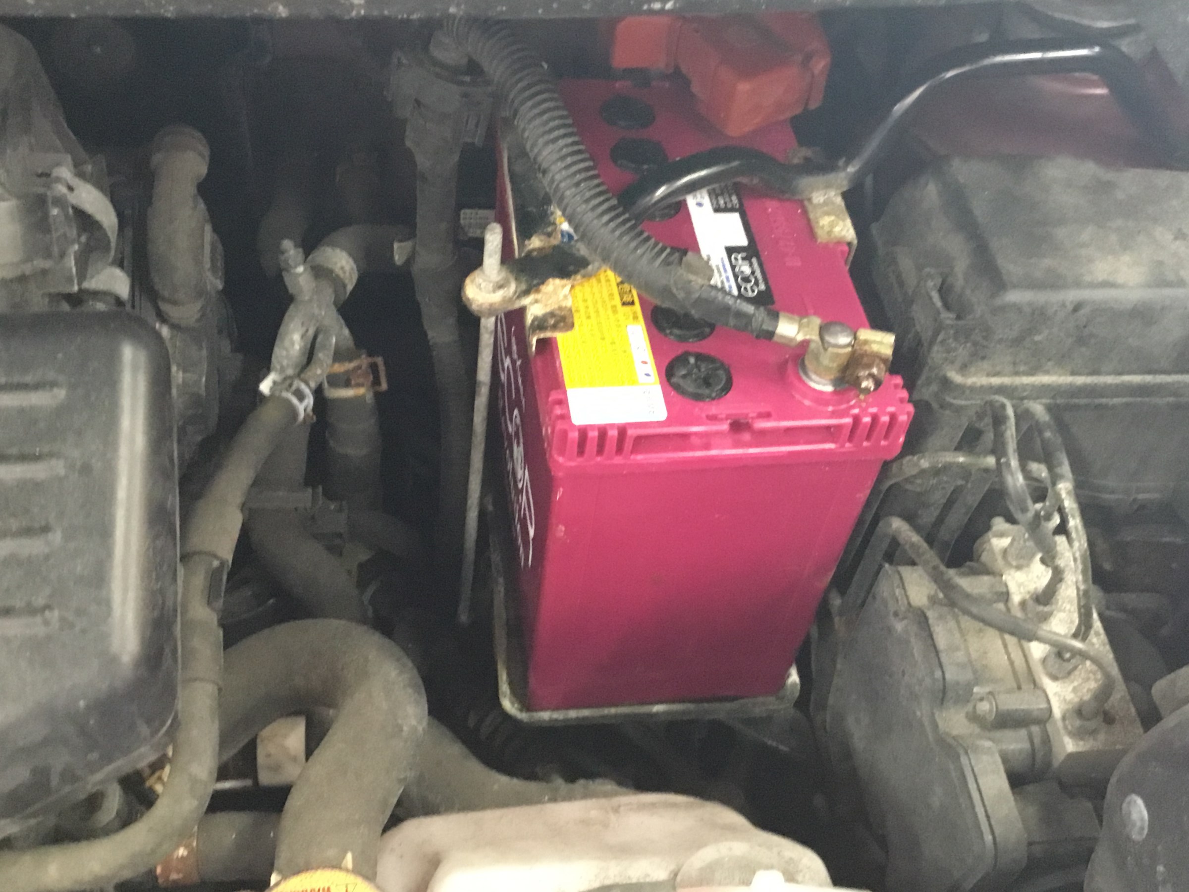 アイドリングストップ車 ムーヴ バッテリー交換 スタッフ日記 タイヤ館 札幌ドーム前 タイヤからはじまる トータルカーメンテナンス タイヤ館グループ