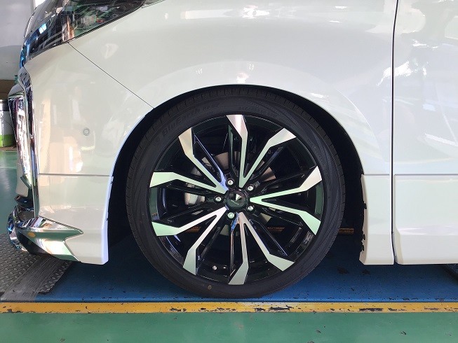 トヨタ アルファードHV（AYH30W） TEIN FLEX A 車高調＋EDFC取付