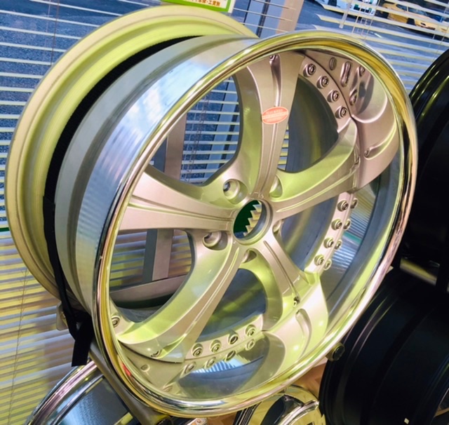 SSR ウィーンミュラー21インチ 美しいアルミホイール 5H PCD114.3 SSR