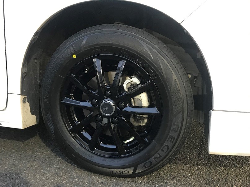 ノアタイヤ ☆トヨタ：80 NOAH（ノア） タイヤ＆ホイール交換☆ | 店舗おススメ