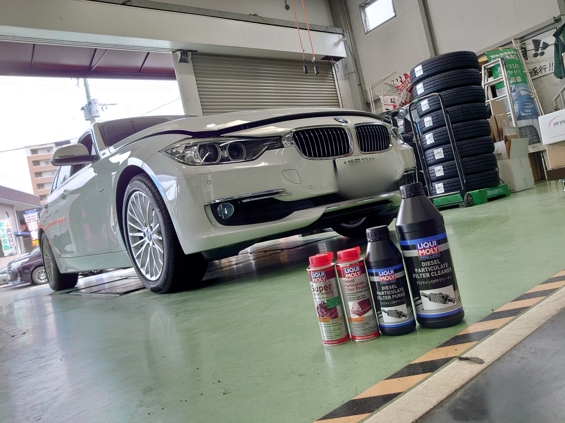 Bmw F30 ３シリーズ ディーゼルに Dpfクリーニング施工をさせていただきました Bmw 3シリーズ メンテナンス商品 技術サービス施工事例 タイヤ館 福岡東 タイヤからはじまる トータルカーメンテナンス タイヤ館グループ