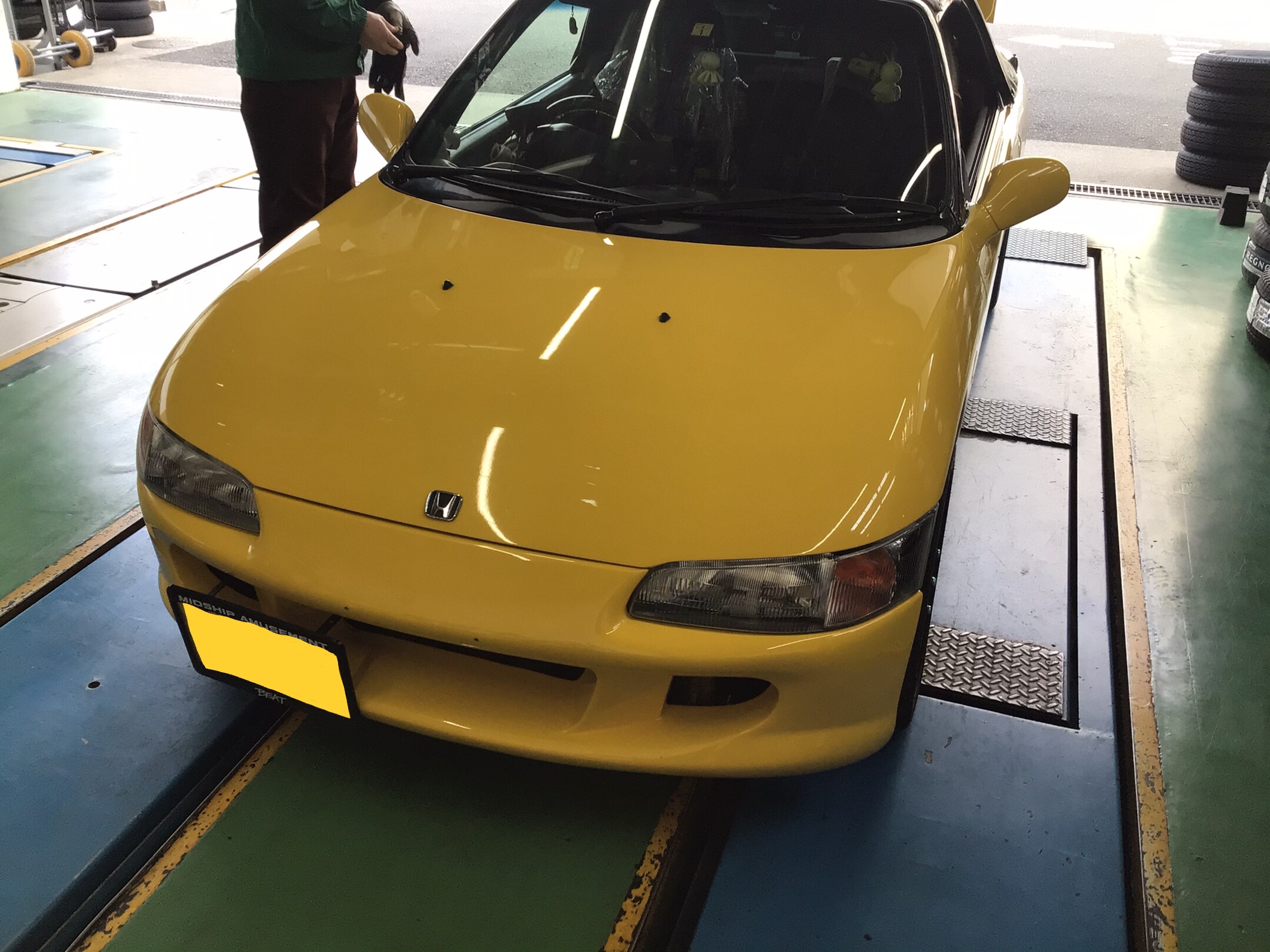 ホンダ ビート オイル交換 ホンダ ビート メンテナンス商品 オイル関連 エンジンオイル交換 サービス事例 タイヤ館 港北ニュータウン 神奈川県のタイヤ カー用品ショップ タイヤからはじまる トータルカーメンテナンス タイヤ館グループ