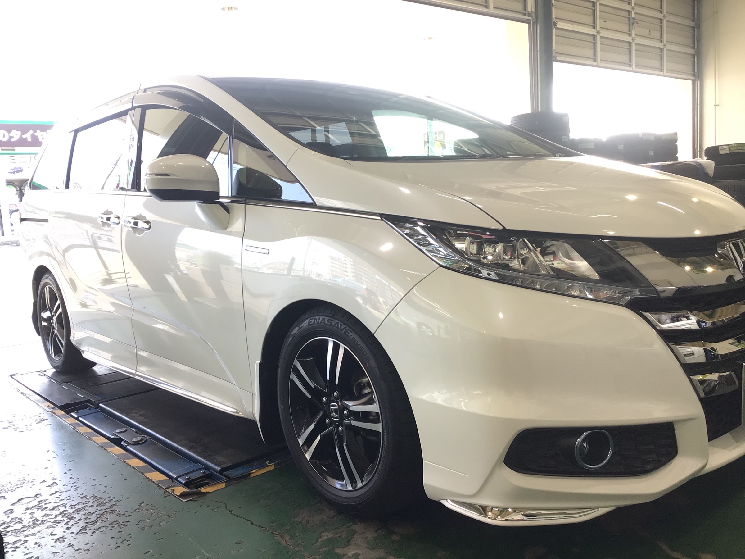 Rc4 オデッセイ 車高調取付け ホンダ オデッセイ その他 パーツ取付 サスペンション取付 サービス事例 タイヤ館 須賀川 福島県のタイヤ カー用品ショップ タイヤからはじまる トータルカーメンテナンス タイヤ館グループ