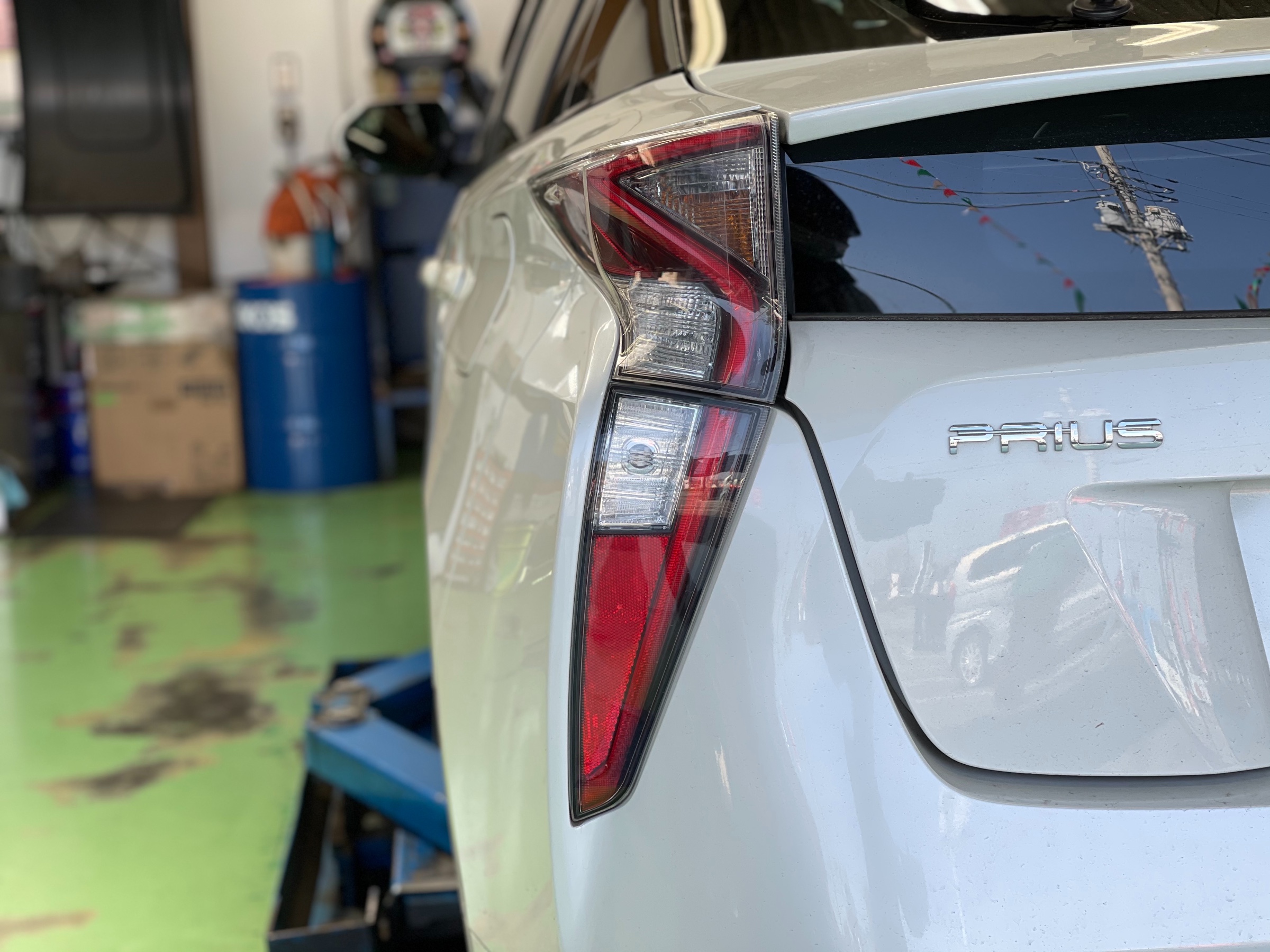 トヨタ ZWV50 プリウス】タイヤ交換の紹介です | トヨタ プリウス