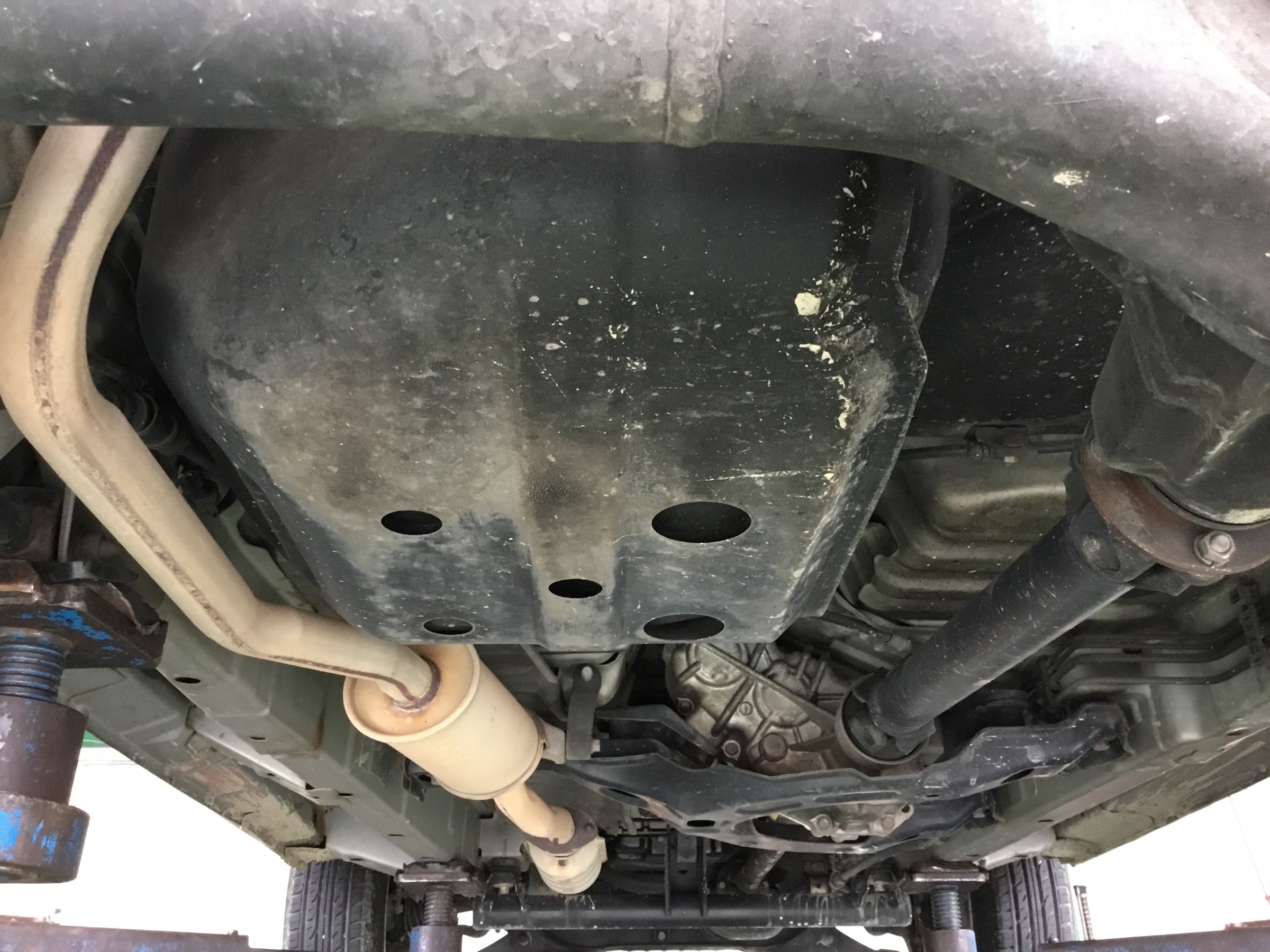 お車の錆止めオススメです サービス事例 タイヤ館 函館昭和 タイヤからはじまる トータルカーメンテナンス タイヤ館グループ