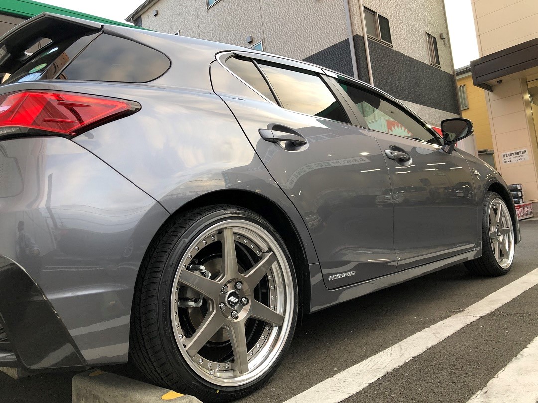 レクサスCT200hをインチアップ | 店舗おススメ情報