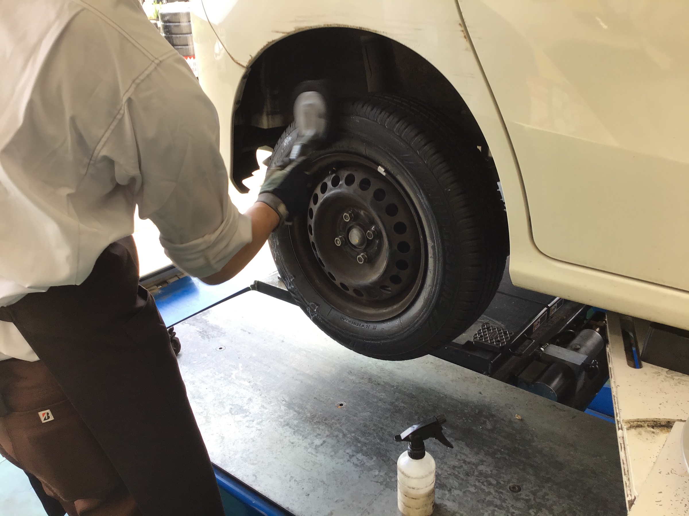 ホンダ フリード タイヤ交換 185/70R14 | ホンダ フリード タイヤ