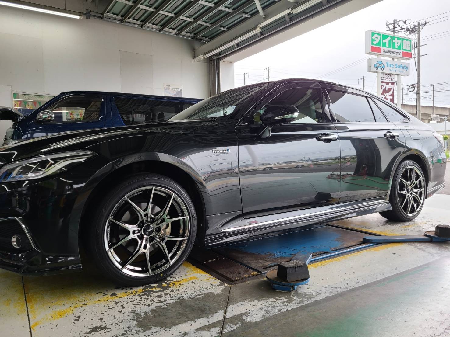 RAYSホイール『グラムライツ57FXZ』×『レグノGR-XⅡ』装着しました