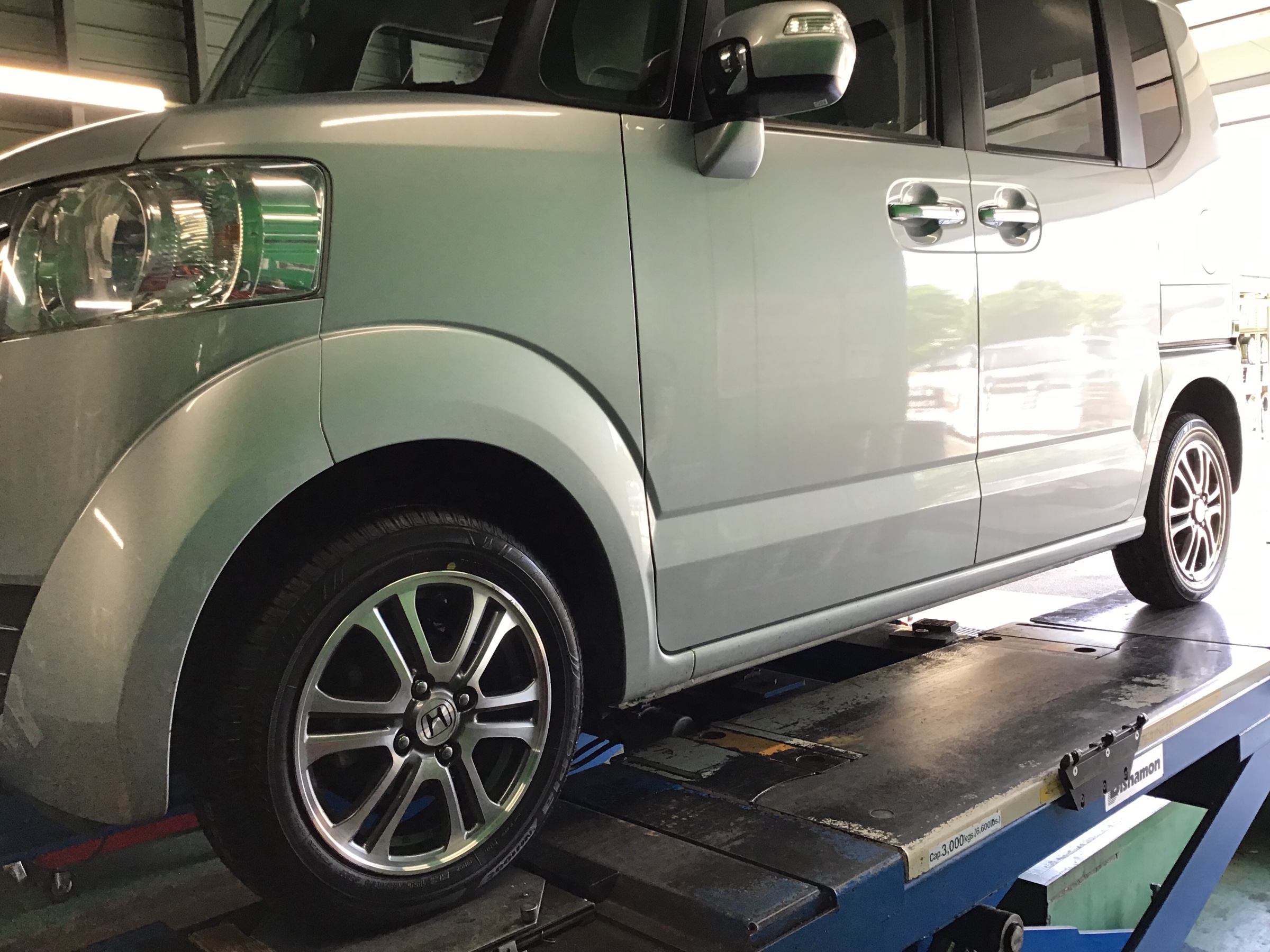 ホンダ N Box タイヤ4本交換 エコピアnh100c ホンダ N Box サービス事例 タイヤ館 勝田台 千葉県のタイヤ カー用品ショップ タイヤからはじまる トータルカーメンテナンス タイヤ館グループ