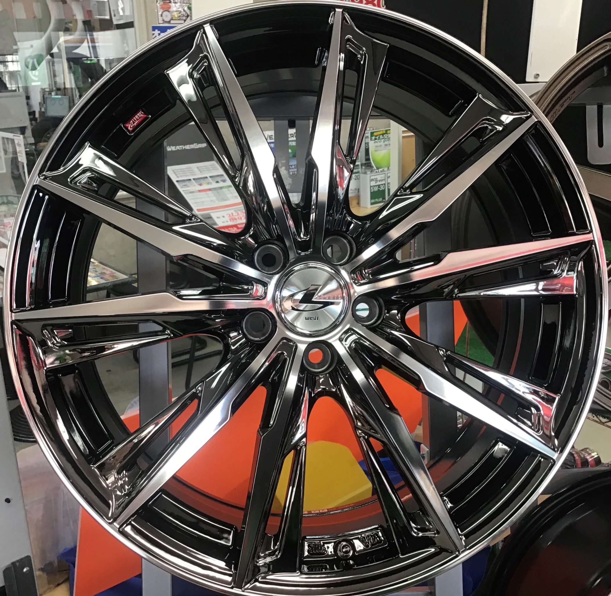 ホイール展示！！ | 店舗おススメ情報 | タイヤ館 中津川（岐阜県）
