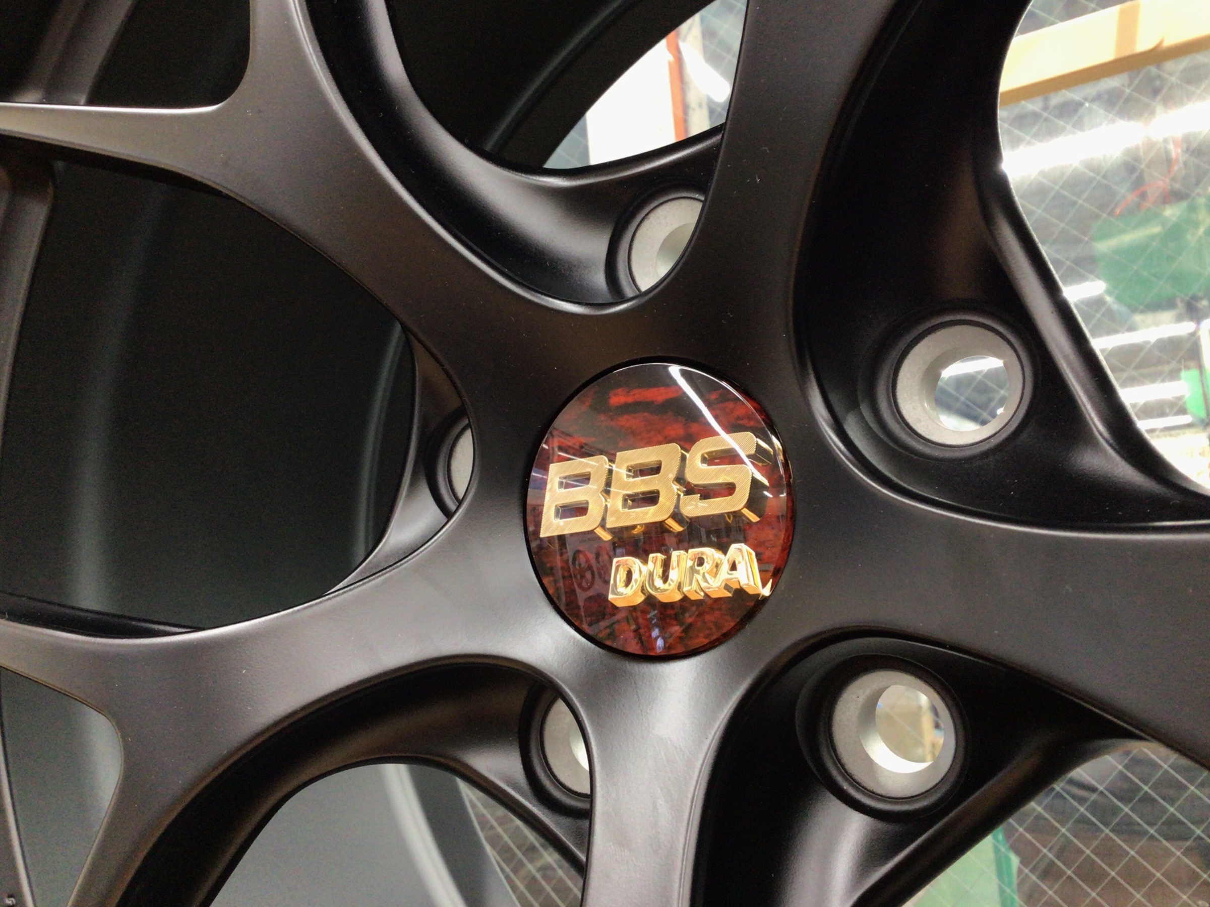 超超ジュラルミン鍛造ホイール展示中 【BBS RI-D】 | 店舗お
