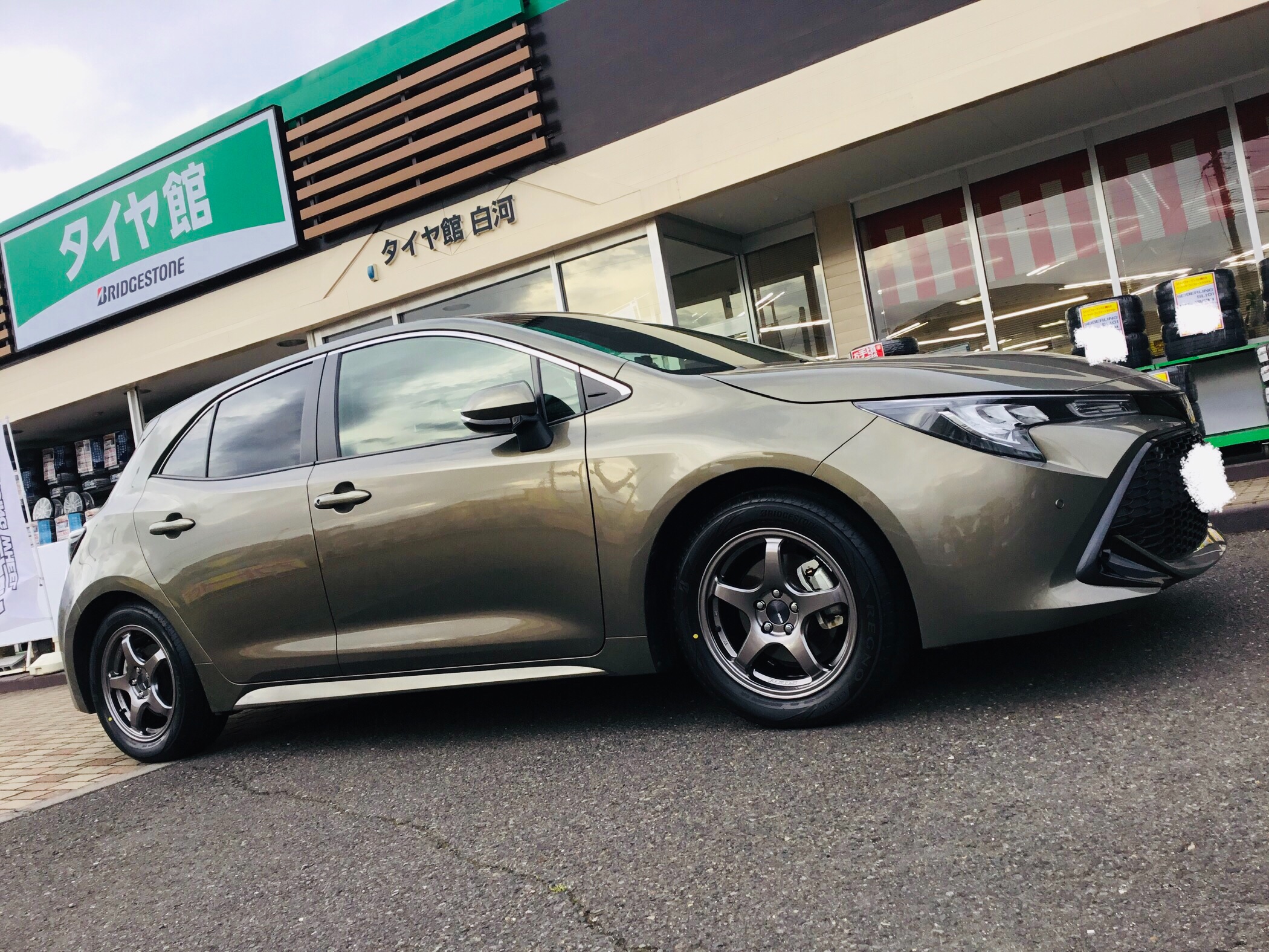 ENKEI PF05 × REGNO GR-XⅡ 【カローラスポーツ】 | トヨタ カローラ