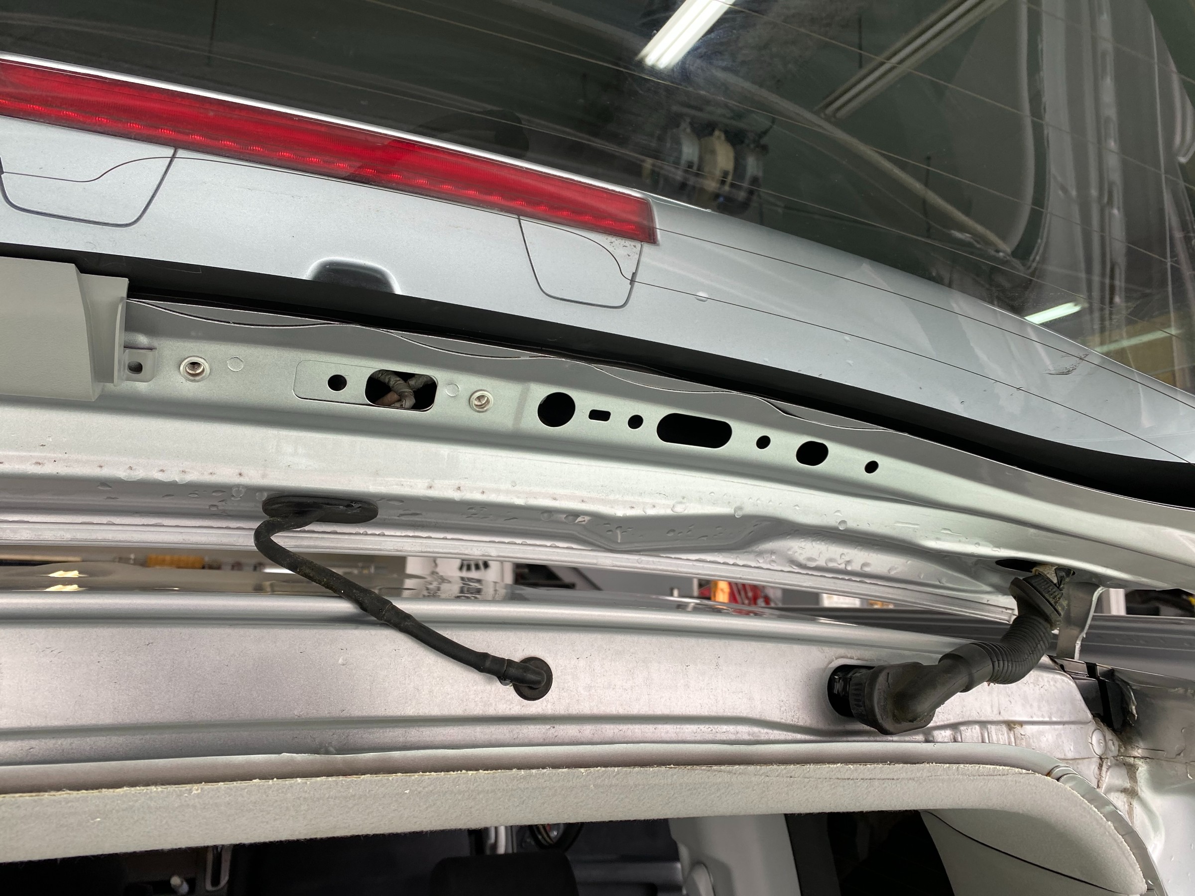 ホンダ ステップワゴン Rg系 にドラレコ取り付け ホンダ ステップワゴン その他 カー用品取付 ドライブレコーダー取付 サービス事例 タイヤ館 桑園 タイヤからはじまる トータルカーメンテナンス タイヤ館グループ