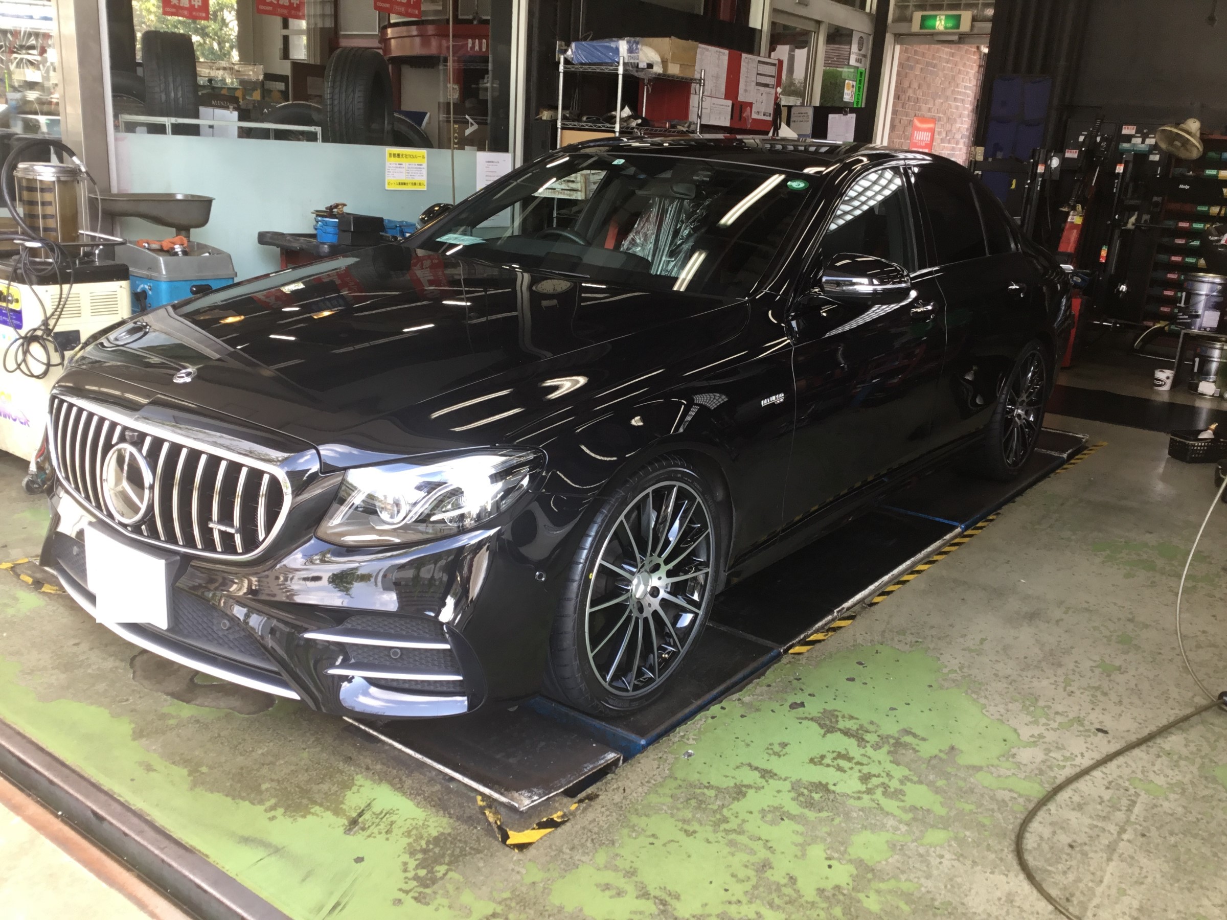 メルセデスベンツ W213 AMG E53 スタッドレスセット19インチ 245/40R19 275/35R19(スタッドレスタイヤ)｜売買されたオークション情報、Yahoo!オークション(旧ヤフオク!)  の商品情報をアーカイブ公開 - オークファン（aucfan.com）