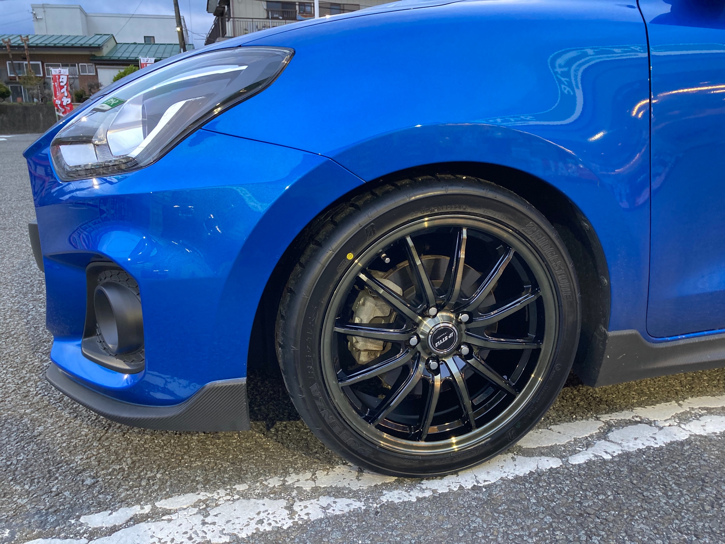 スズキ スイフトスポーツ ZC33SにポテンザRE71RS装着 | サービス事例
