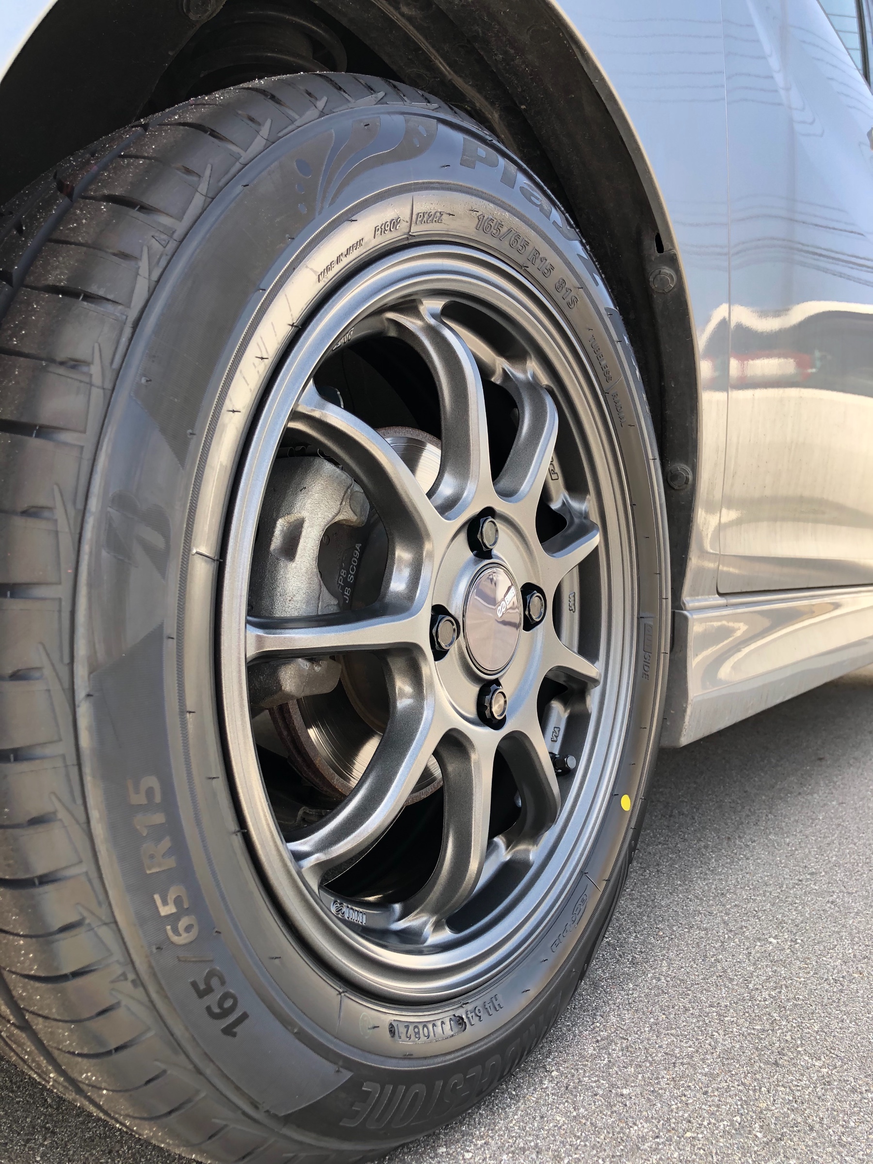 デリカD:2 ENKEI PF09装着！ | 店舗おススメ情報 | タイヤ館 イエス