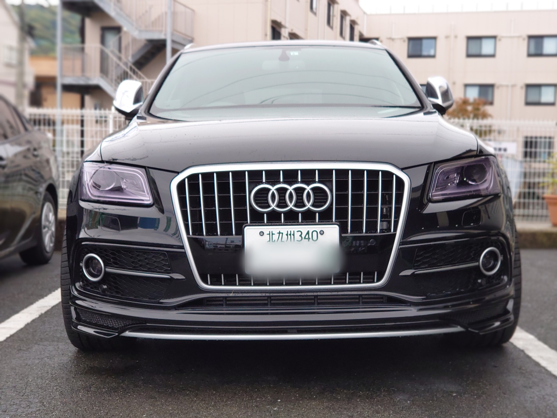 Audi Q5 の ヘッドライト & フォグランプ に STEK プロテクション