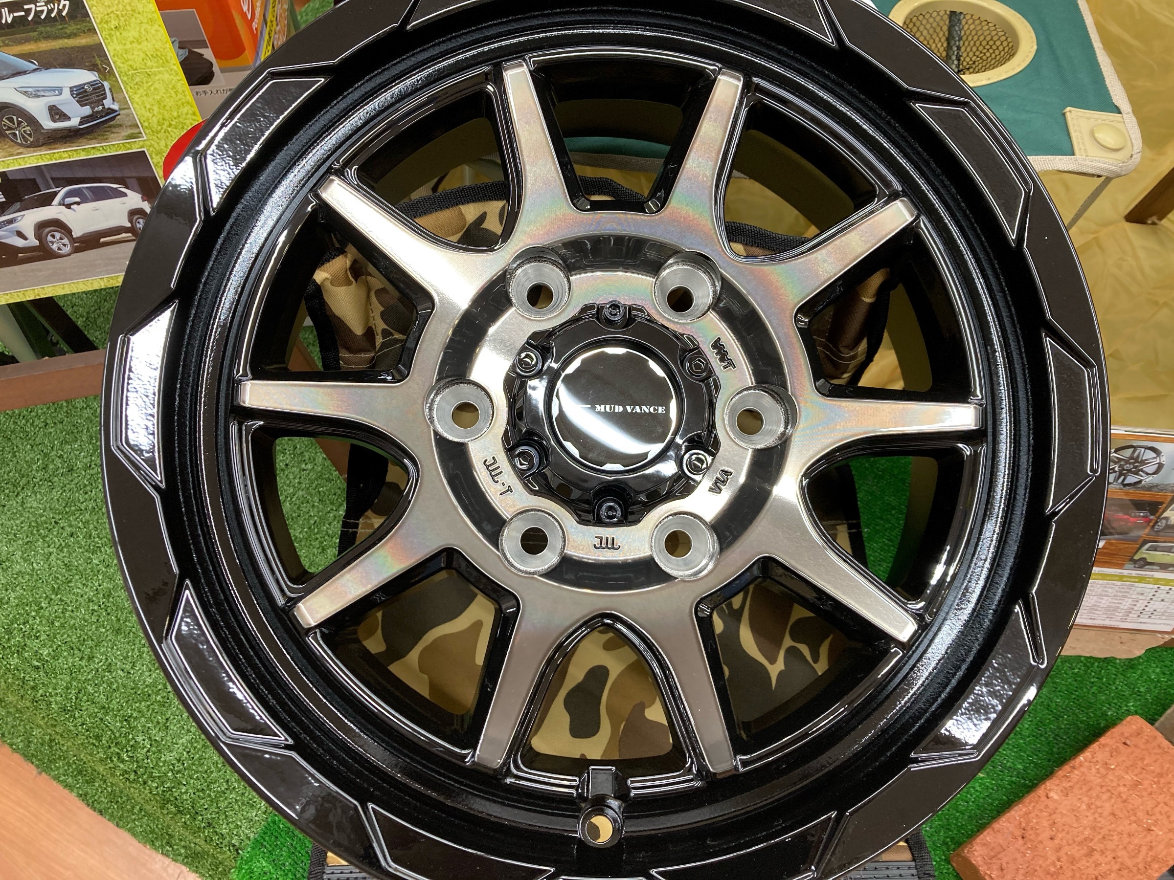 ニューモデル 「WEDS MUD VANCE 06」展示しています！ | 店舗おススメ