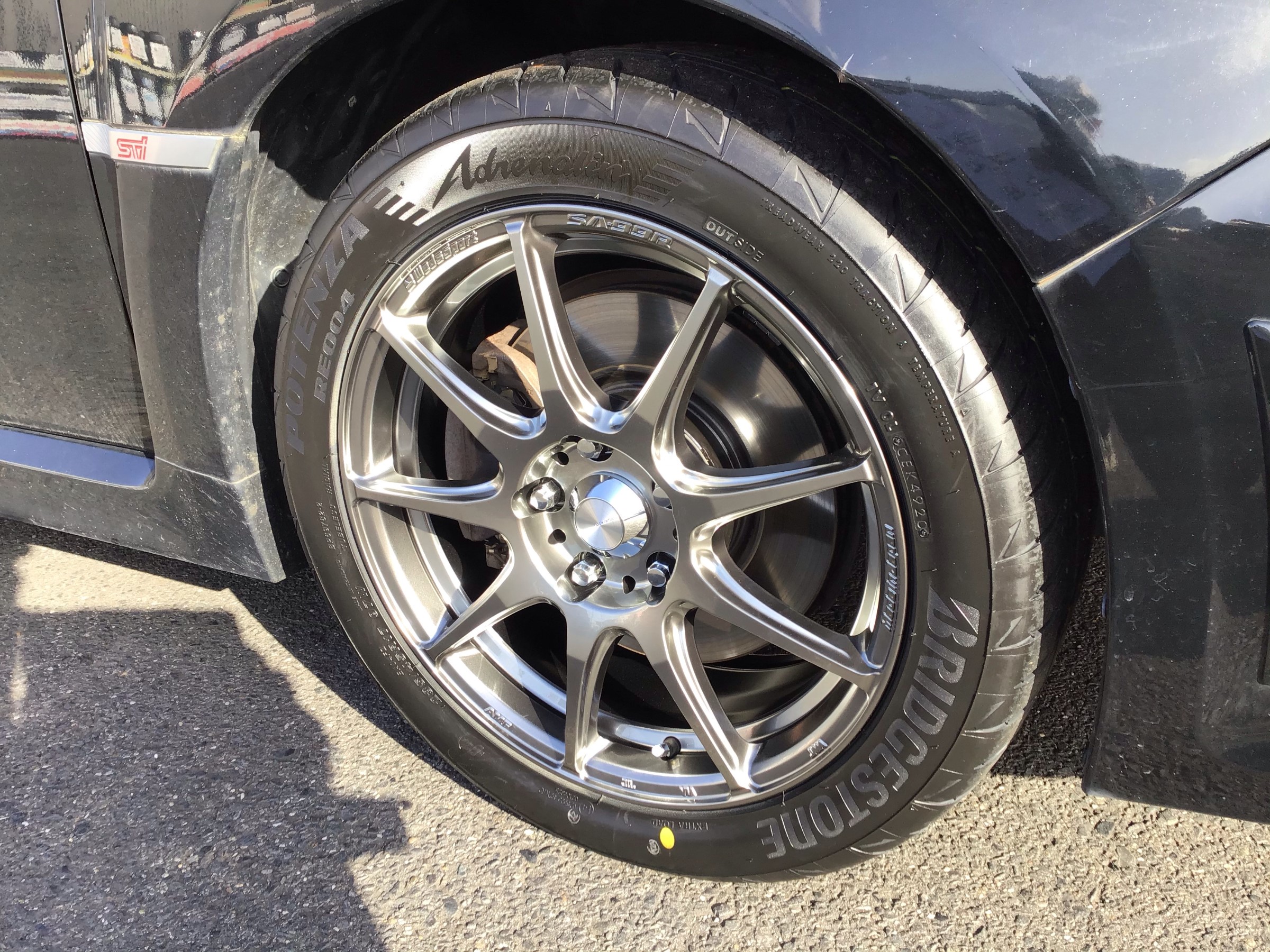 ホイールカラーは実物を見るのが一番キレイです スバル Wrx Sti ホイール タイヤ ホイール関連 タイヤ ホイール交換 お客様取り付けブログ タイヤ館 水戸けやき台 茨城県のタイヤ カー用品ショップ タイヤからはじまる トータルカーメンテナンス タイヤ館