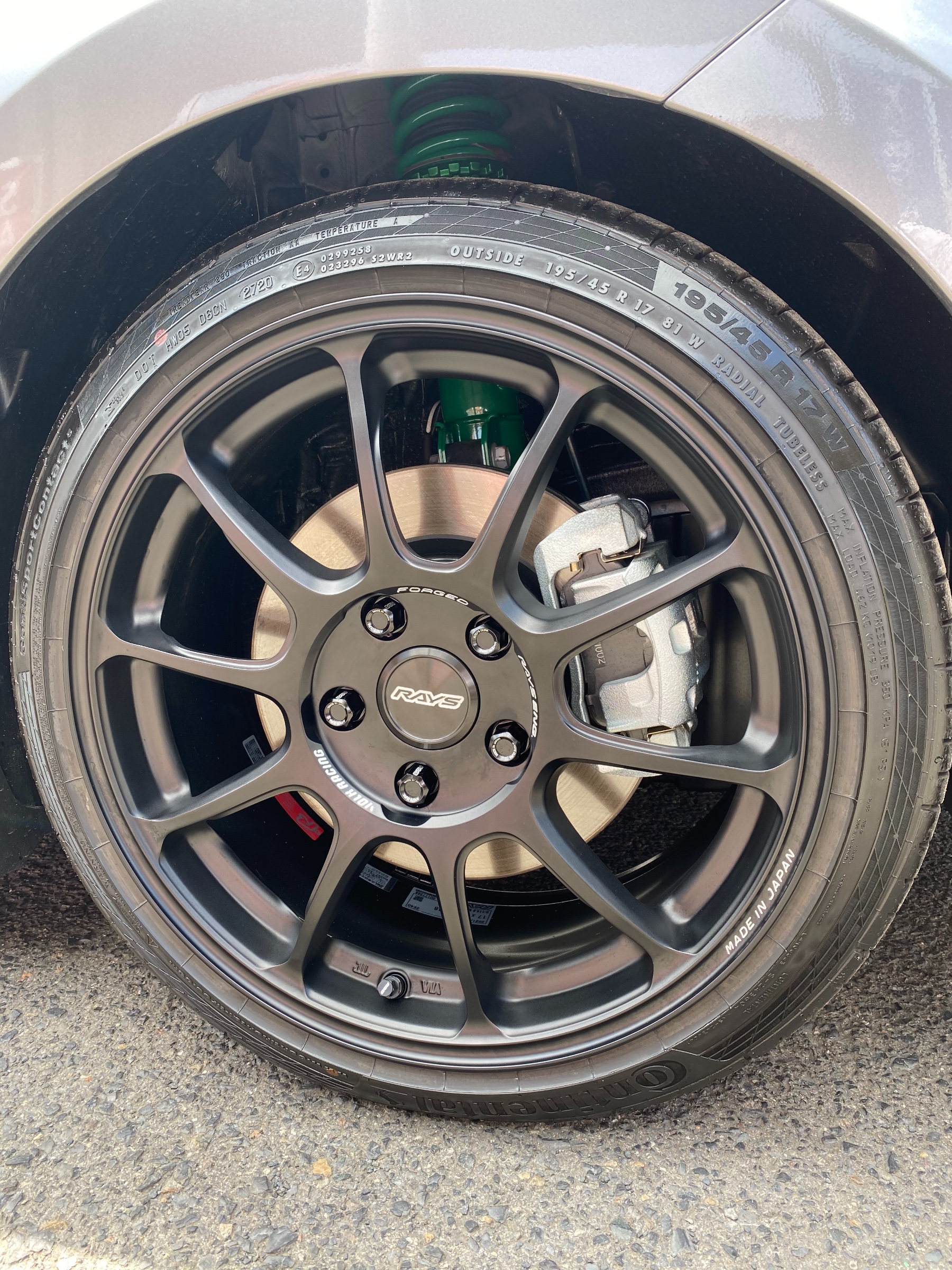 スイスポに【ZE40】（マットブラック）装着！！ | 店舗おススメ情報