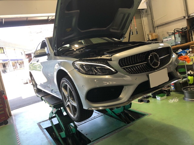 MercedesBenz W205 C180 AMGライン に Ate（アーテ） セラミック ブレーキパッドをお取り付け致しました！！ | メルセデス・ベンツ  Cクラス その他 パーツ取付 > 各種用品取付 | 技術サービス施工事例 | タイヤ館 福岡東 | タイヤからはじまる、トータルカーメンテナンス ...
