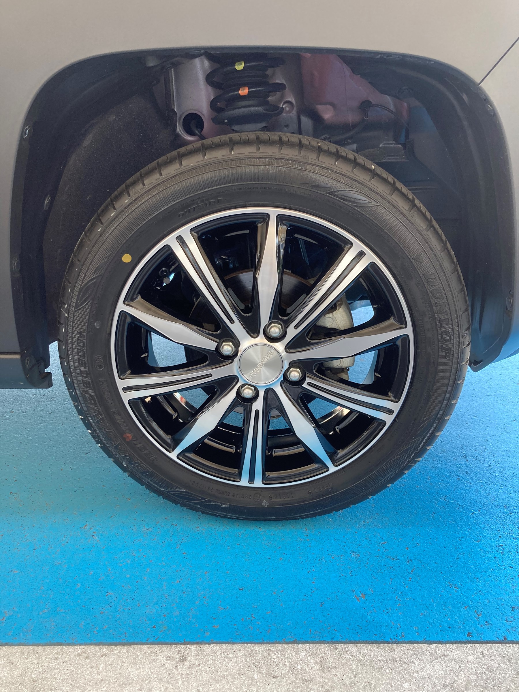 ハスラー バルミナK10 ホイール交換 スズキ ハスラー タイヤ タイヤ・ホイール関連 > タイヤ・ホイール交換 サービス事例 タイヤ館 イエス・ワン タイヤからはじまる