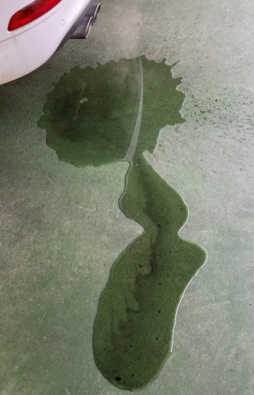 マフラーの異音の正体はアレ アウディ Q3 その他 サービス事例 タイヤ館 にいがた弁天橋通り 新潟県のタイヤ カー用品ショップ タイヤからはじまる トータルカーメンテナンス タイヤ館グループ