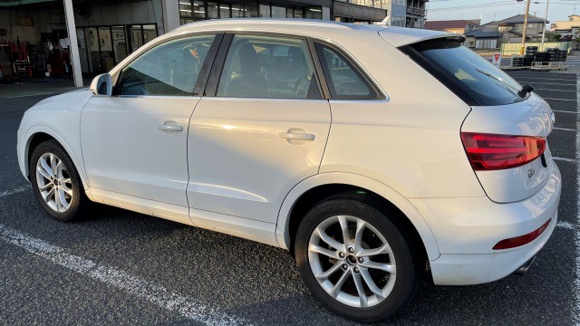 マフラーの異音の正体はアレ アウディ Q3 その他 サービス事例 タイヤ館 にいがた弁天橋通り 新潟県のタイヤ カー用品ショップ タイヤからはじまる トータルカーメンテナンス タイヤ館グループ