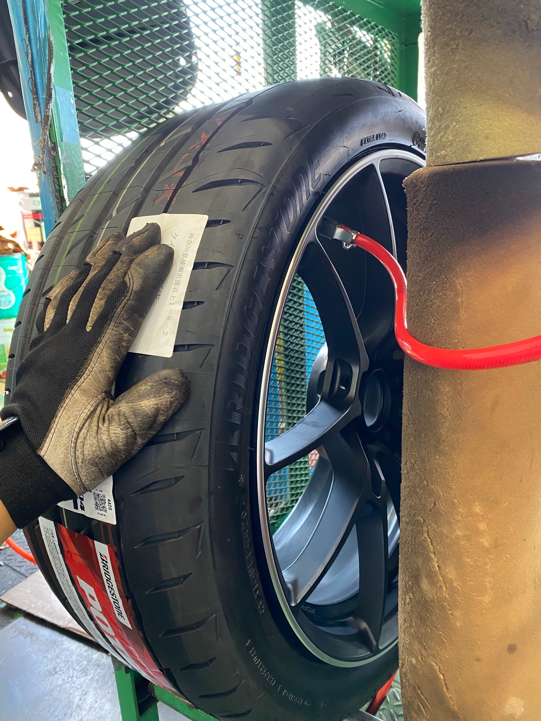 スカイライン 400R レイズホイール取付! | 店舗おススメ情報 スカイライン 400R レイズホイール取付! | 店舗おススメ情報