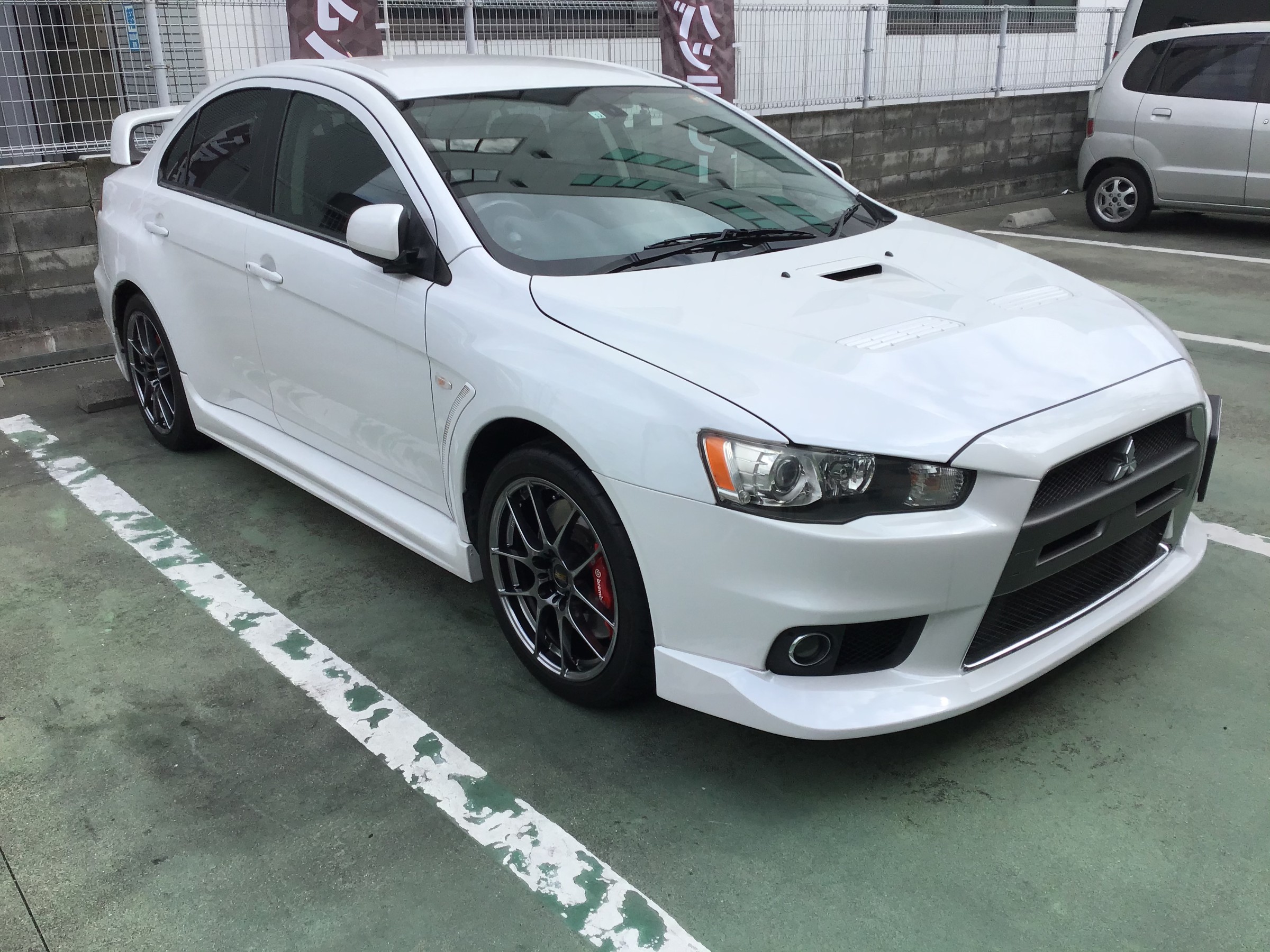 三菱・ランサーエボリューションX（CZ4A）BBSホイール装着