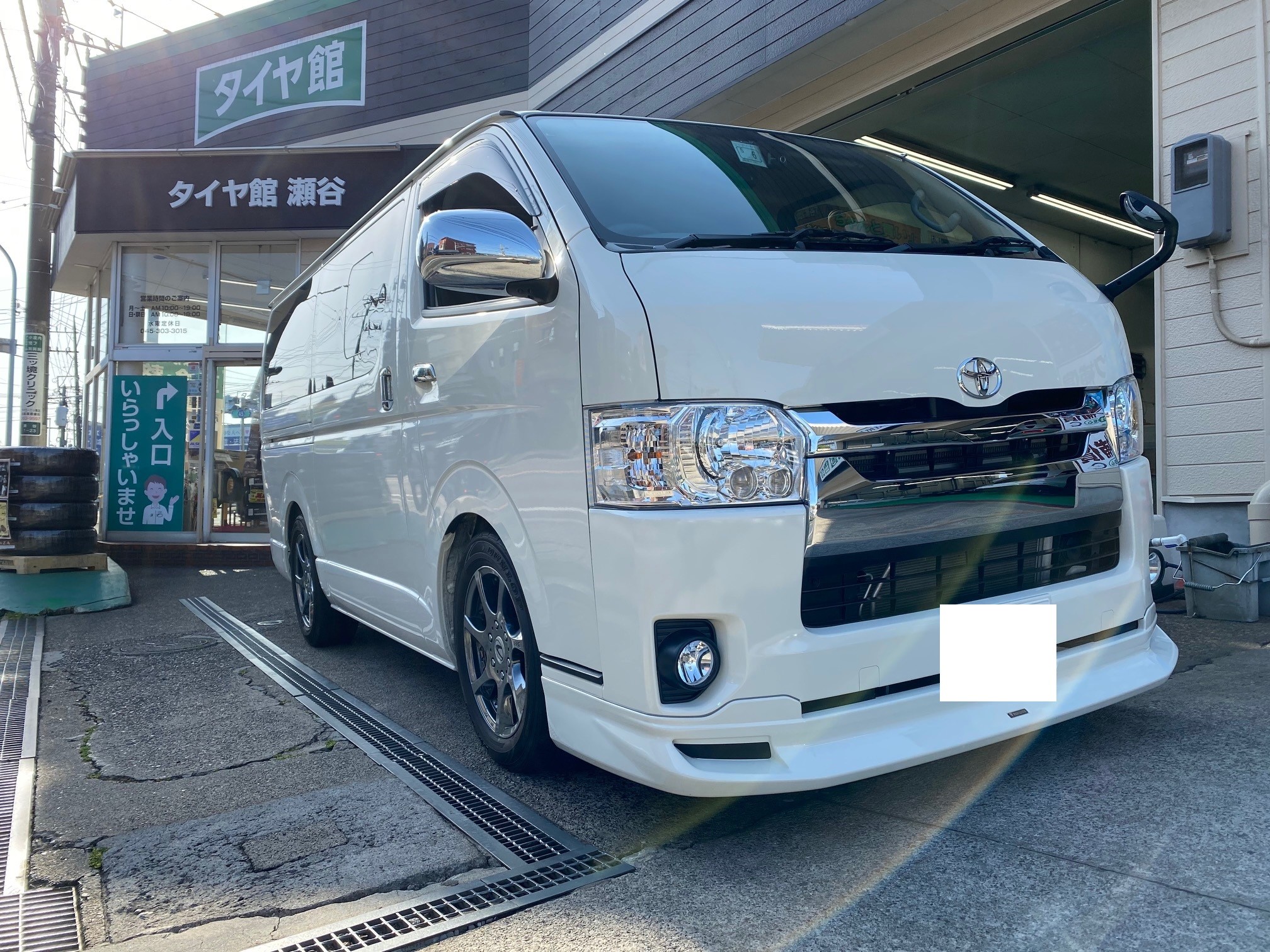 ハイエース（GDH206V） 玄武ハイトダウンブロックキット＆玄武
