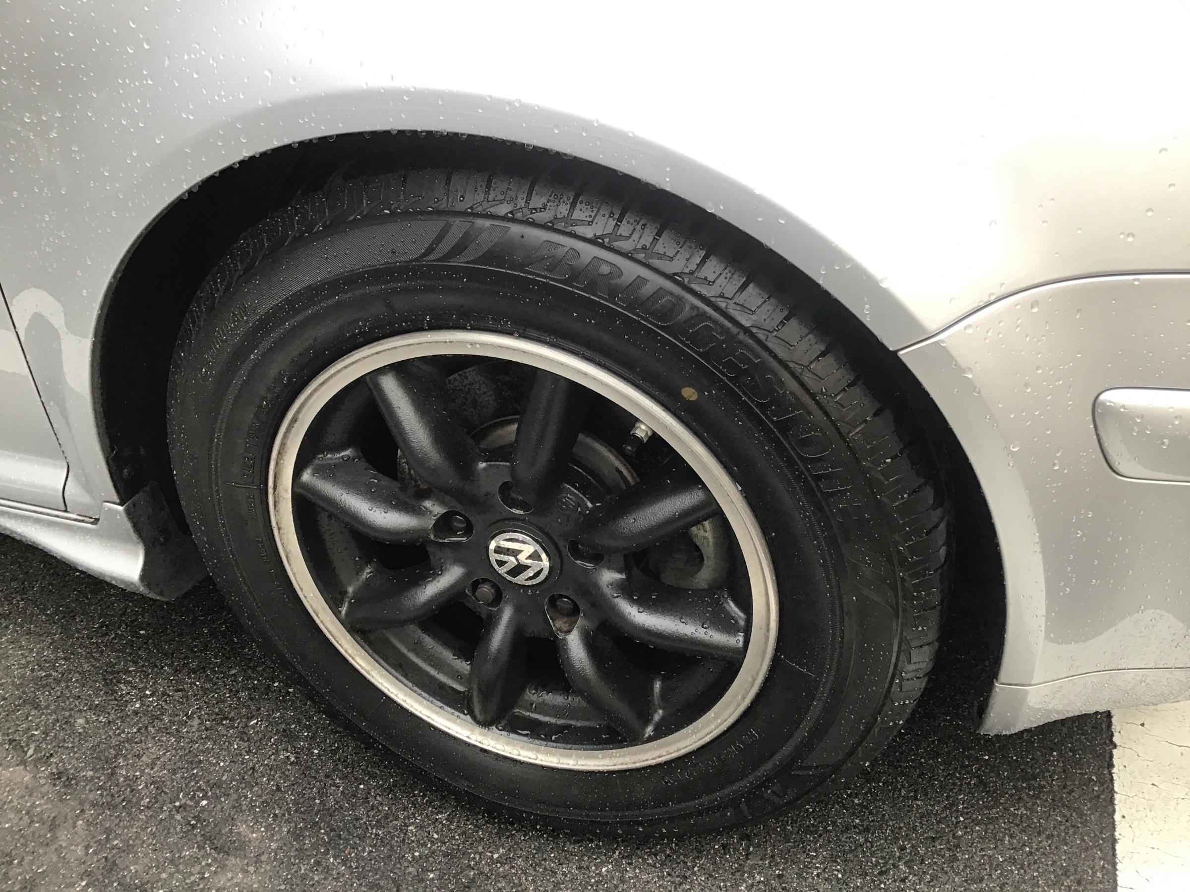 アウディ ベンツ ｂｍｗなど輸入車のタイヤ交換もご相談ください アウディ タイヤ タイヤ ホイール関連 タイヤ ホイール交換 スタッフ日記 タイヤ館 大阪城北 タイヤからはじまる トータルカーメンテナンス タイヤ館グループ