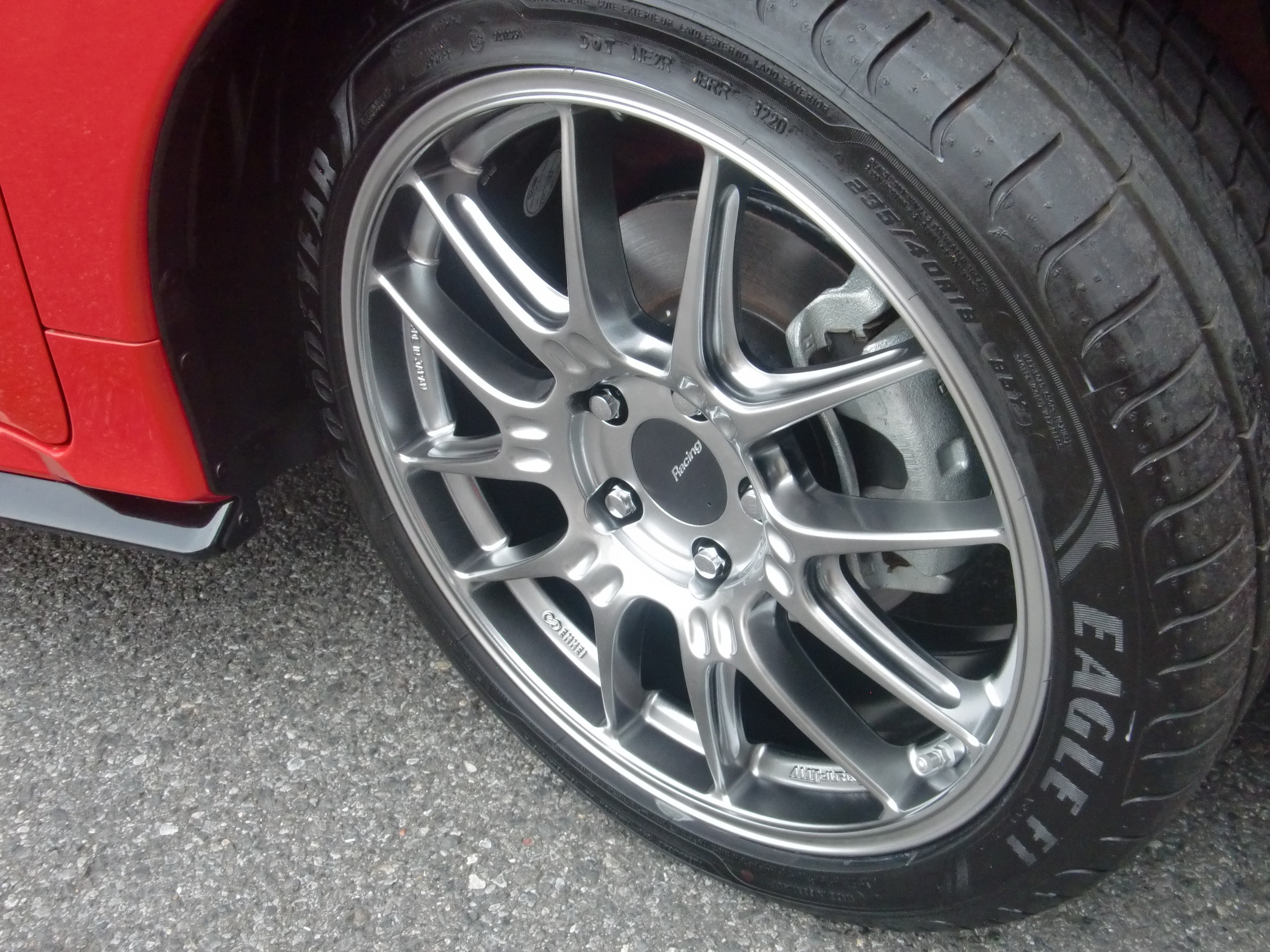 ENKEI 送料無料！エンケイ レーシング GTC02 ハイパーシルバー 18×9.5 +45 5/112 66.5 新品ホイール1本