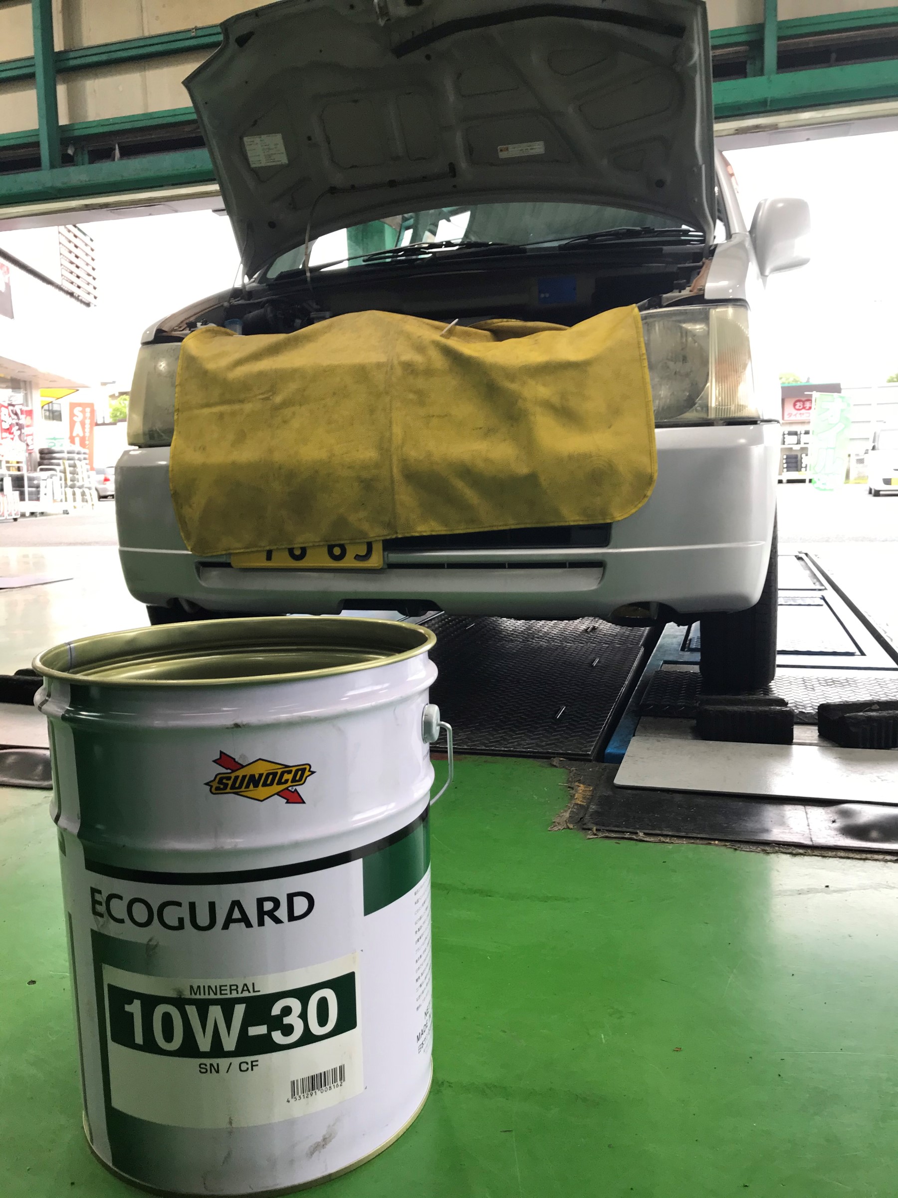 スズキ ワゴンr オイル交換おまかせください スタッフ日記 タイヤ館 河内長野 大阪府 和歌山県のタイヤからはじまる トータルカーメンテナンス タイヤ館グループ