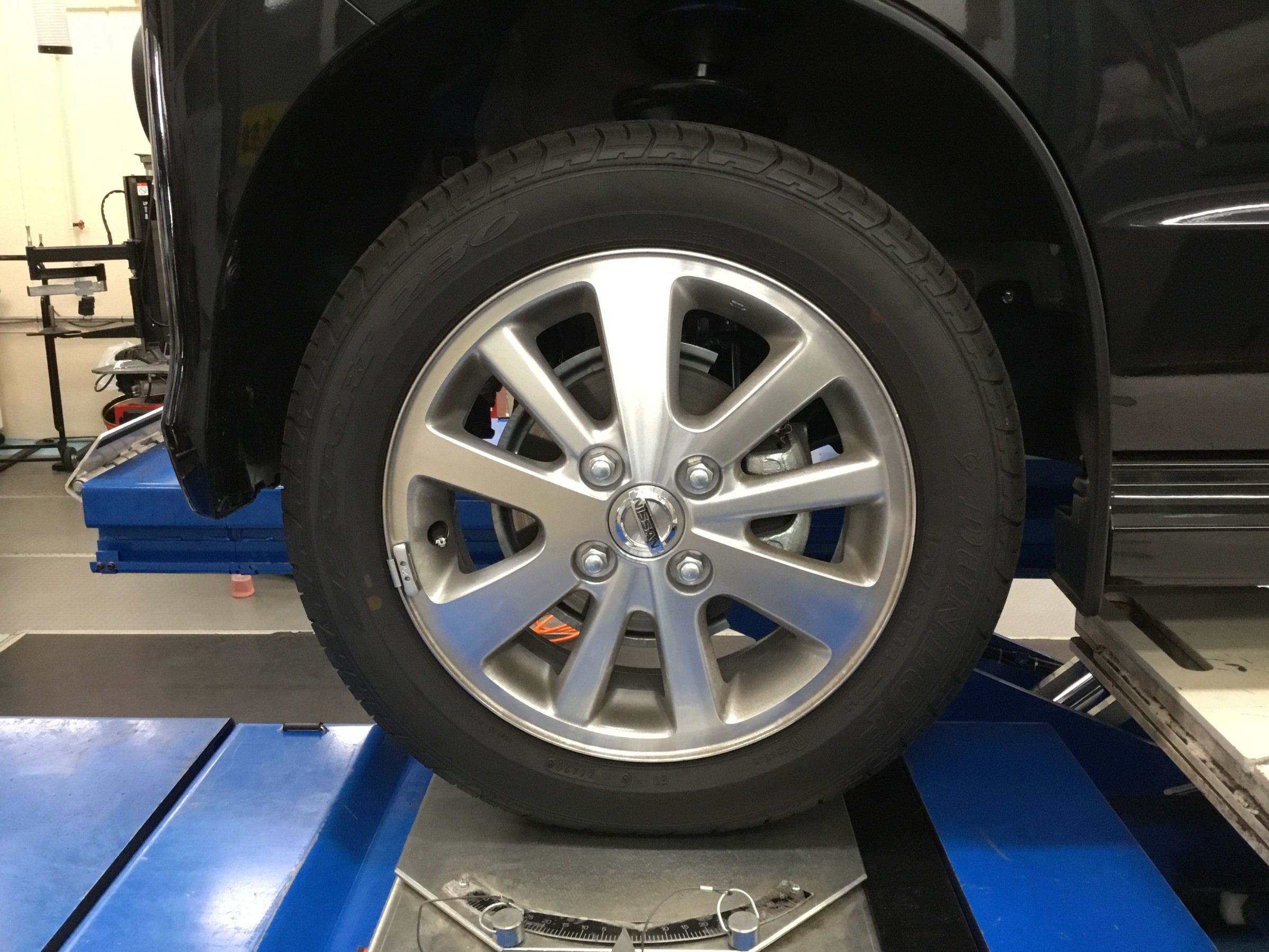 日産 クリッパー タイヤ・ホイールセット 車高調 取付 ホーン