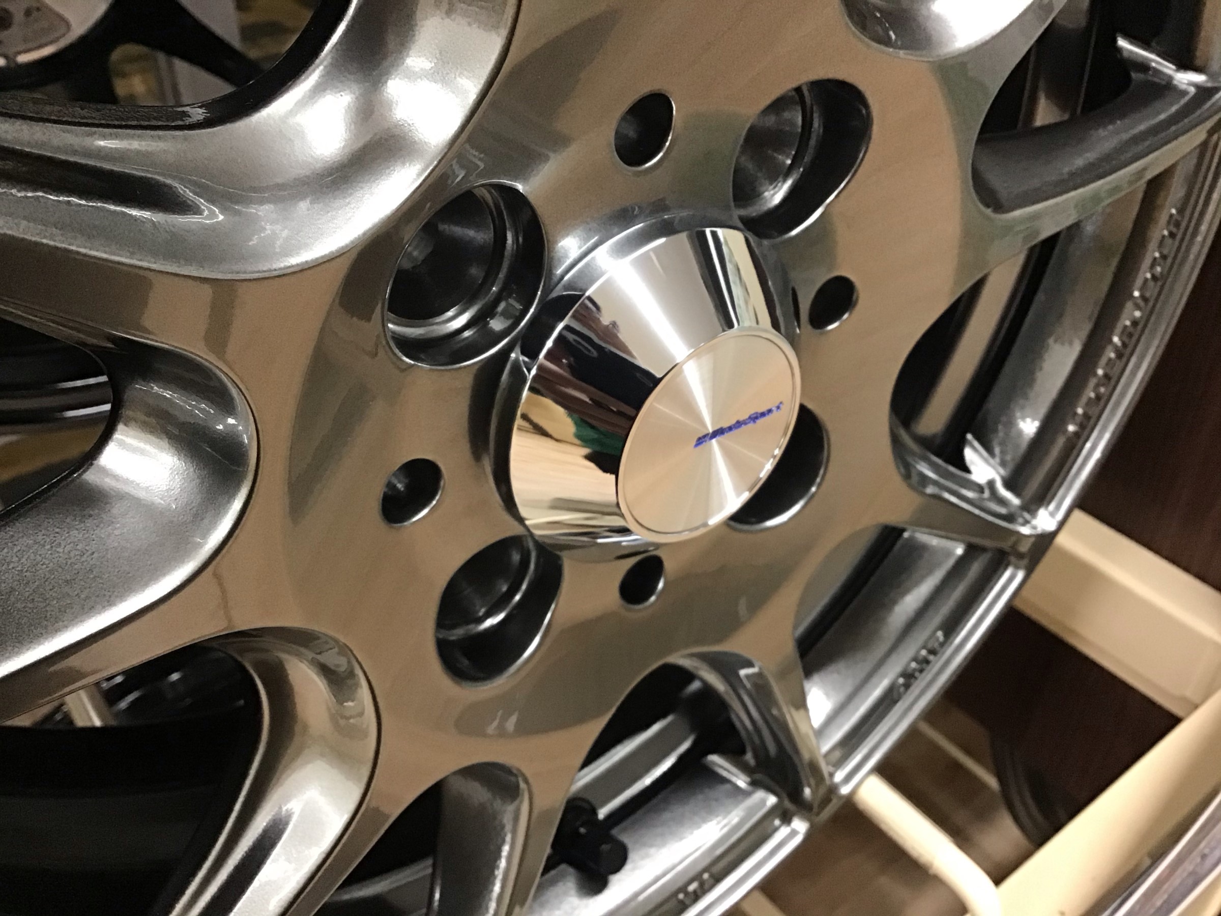 今日のニューカマーホイール【ウェッズスポーツ ＳＡ－９９Ｒ