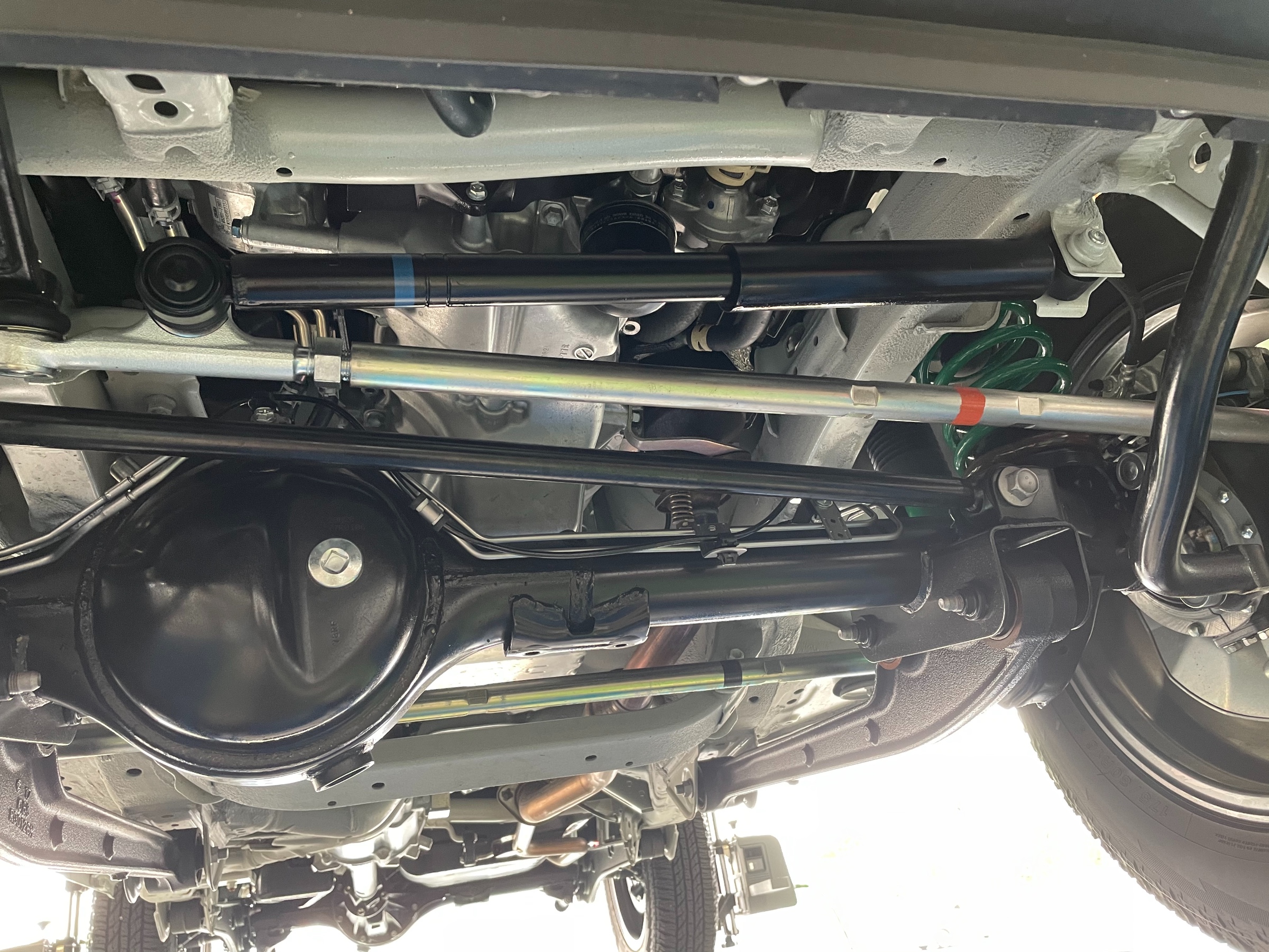 ジムニー リフトアップ TEIN | 店舗おススメ情報 | タイヤ館 さつま