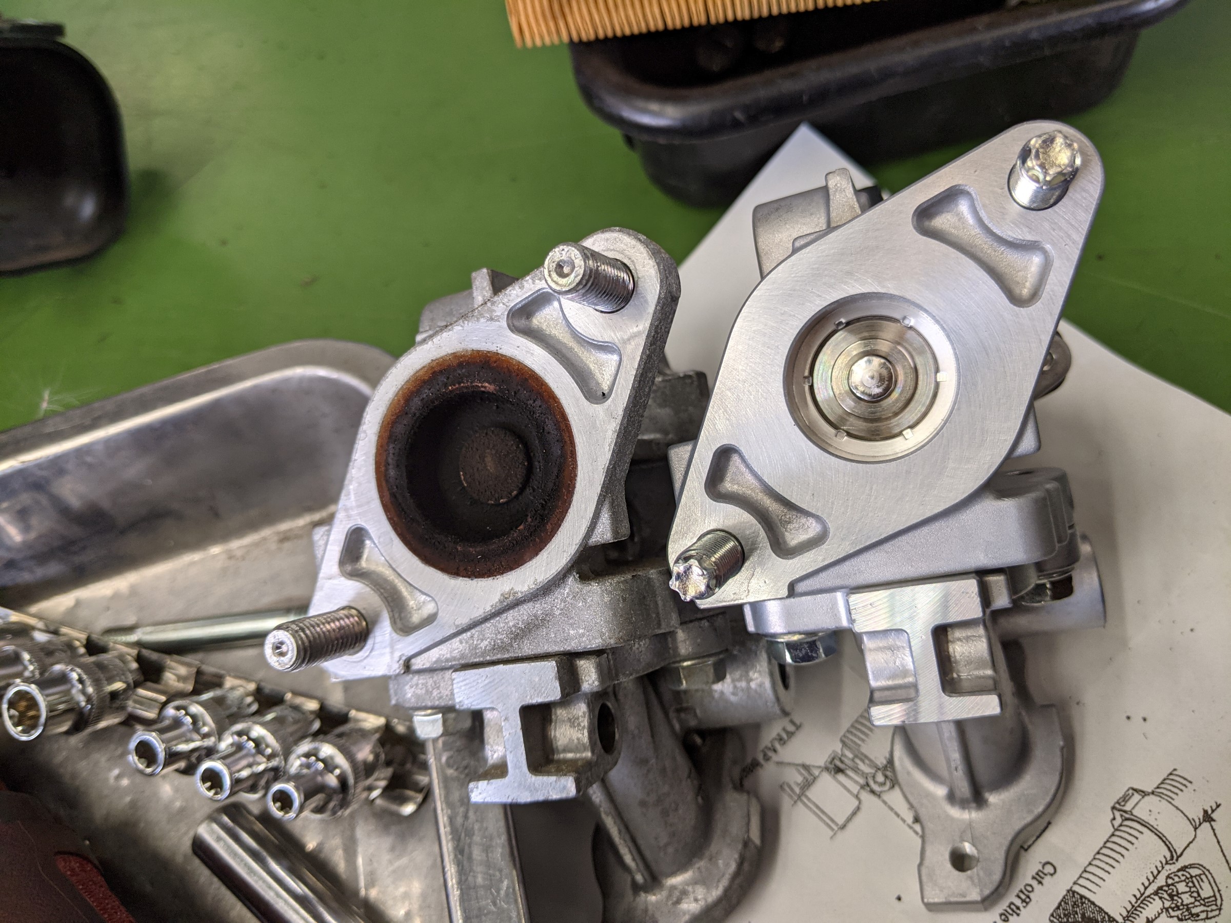 【トヨタ・プリウス・ZVW30】EGRバルブ交換 店舗おススメ情報 タイヤ館 うしく上柏田