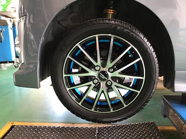 ダイハツ タント シュナイダーRX27 アルミホイール交換 | 店舗お