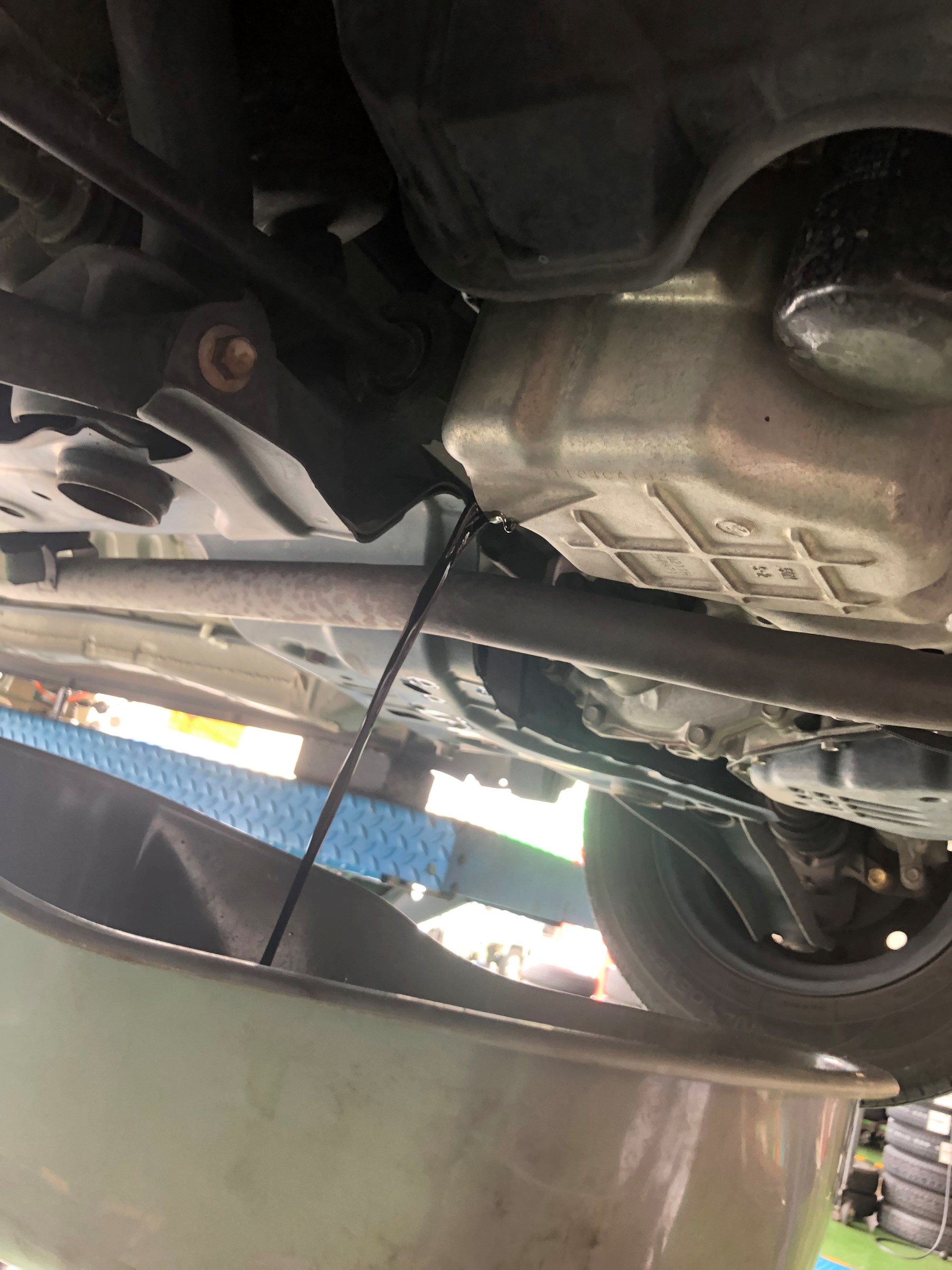 モコのオイル交換をさせていただきました 日産 モコ メンテナンス商品 オイル関連 エンジンオイル交換 サービス事例 タイヤ館 岡山東 タイヤからはじまる トータルカーメンテナンス タイヤ館グループ