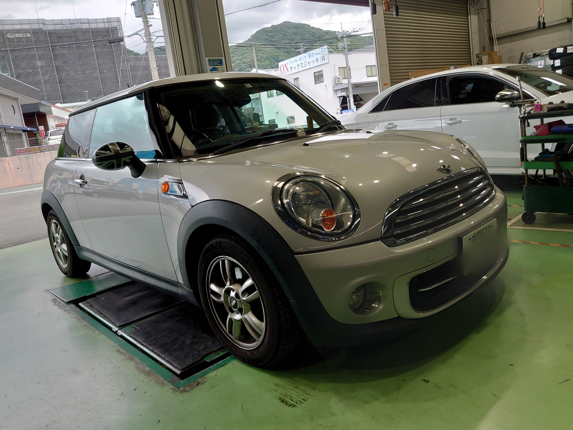 2021年7月6日 技術サービス施工事例 タイヤ館 福岡東 タイヤからはじまる トータルカーメンテナンス タイヤ館グループ