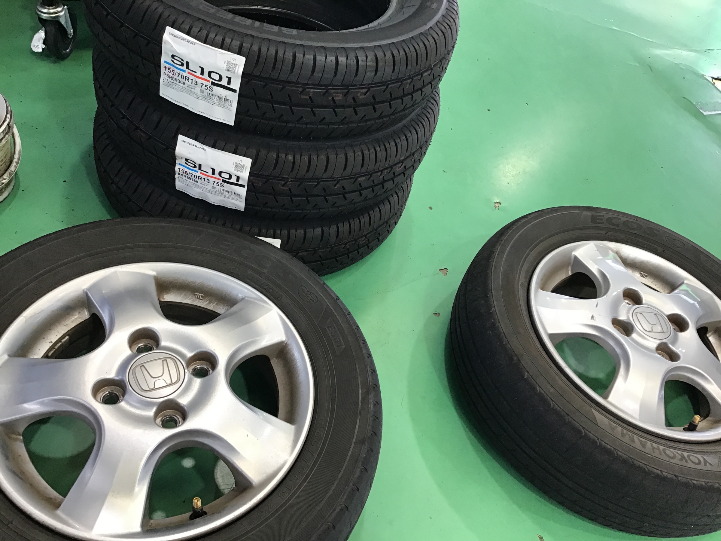155/70R13 夏タイヤ4本 バモス、ミライースなどに・2023年製