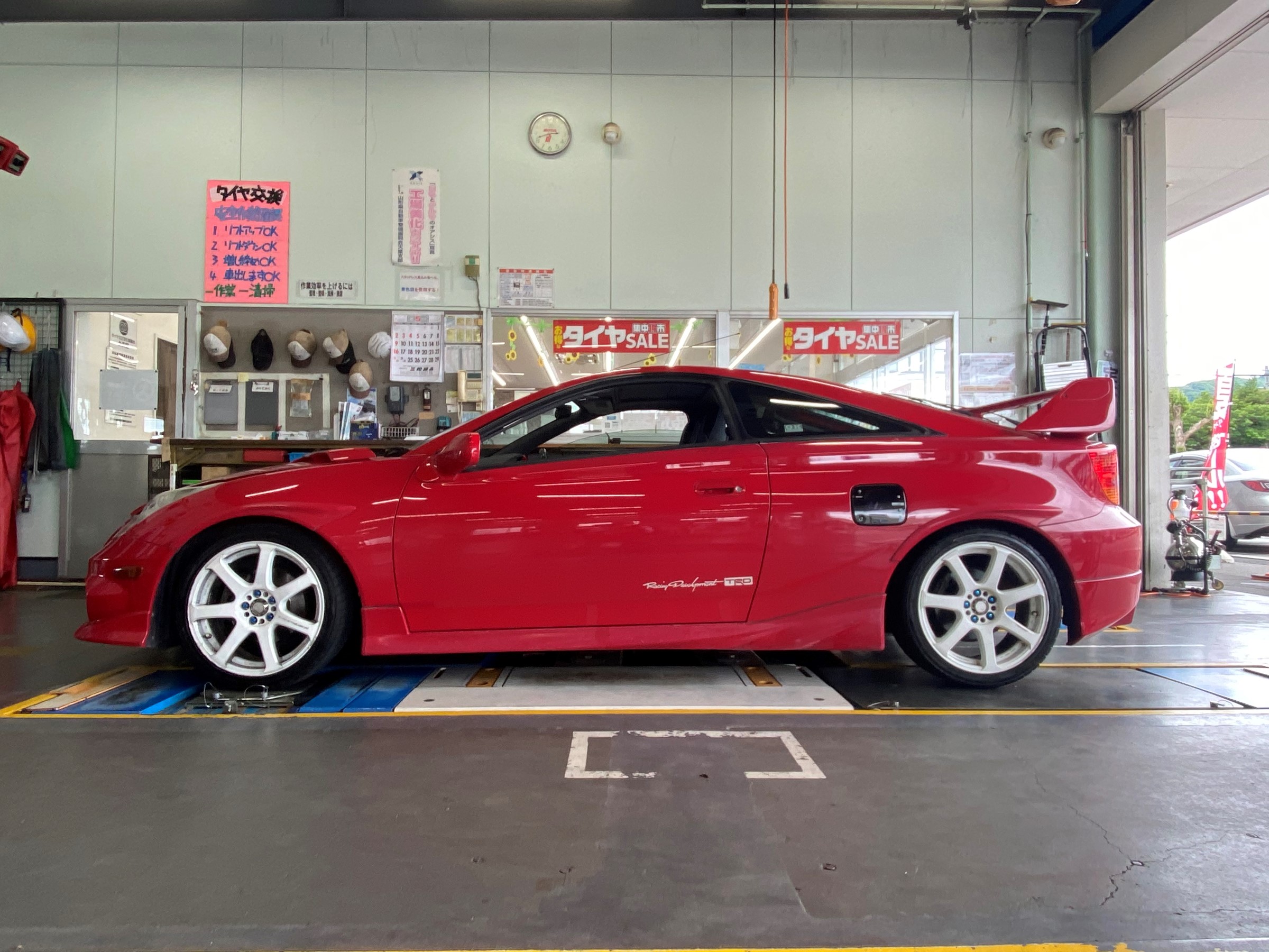 リリカです。2点 テイン・フレックスZ セリカ「ZZT231」に取り付け致し