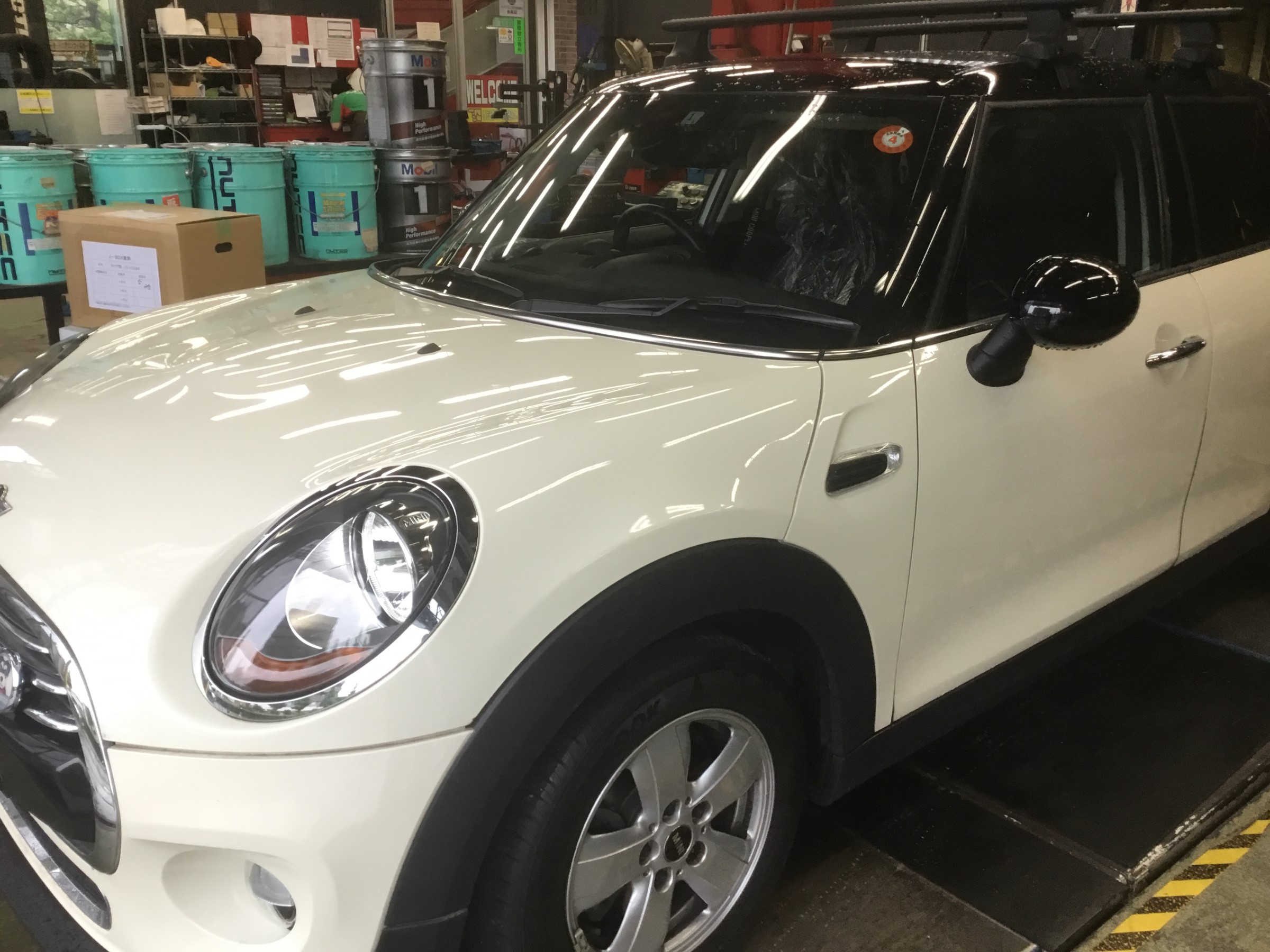 BMW MINI ドライブレコーダー取付 | ミニ クーパー AV&ナビ機器 カー