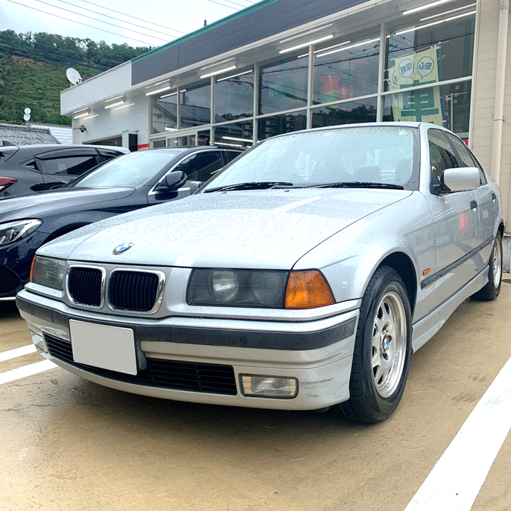 BMW 320i (E36) に Playz PZ-X を装着 | 店舗おススメ情報 | タイヤ館 北山